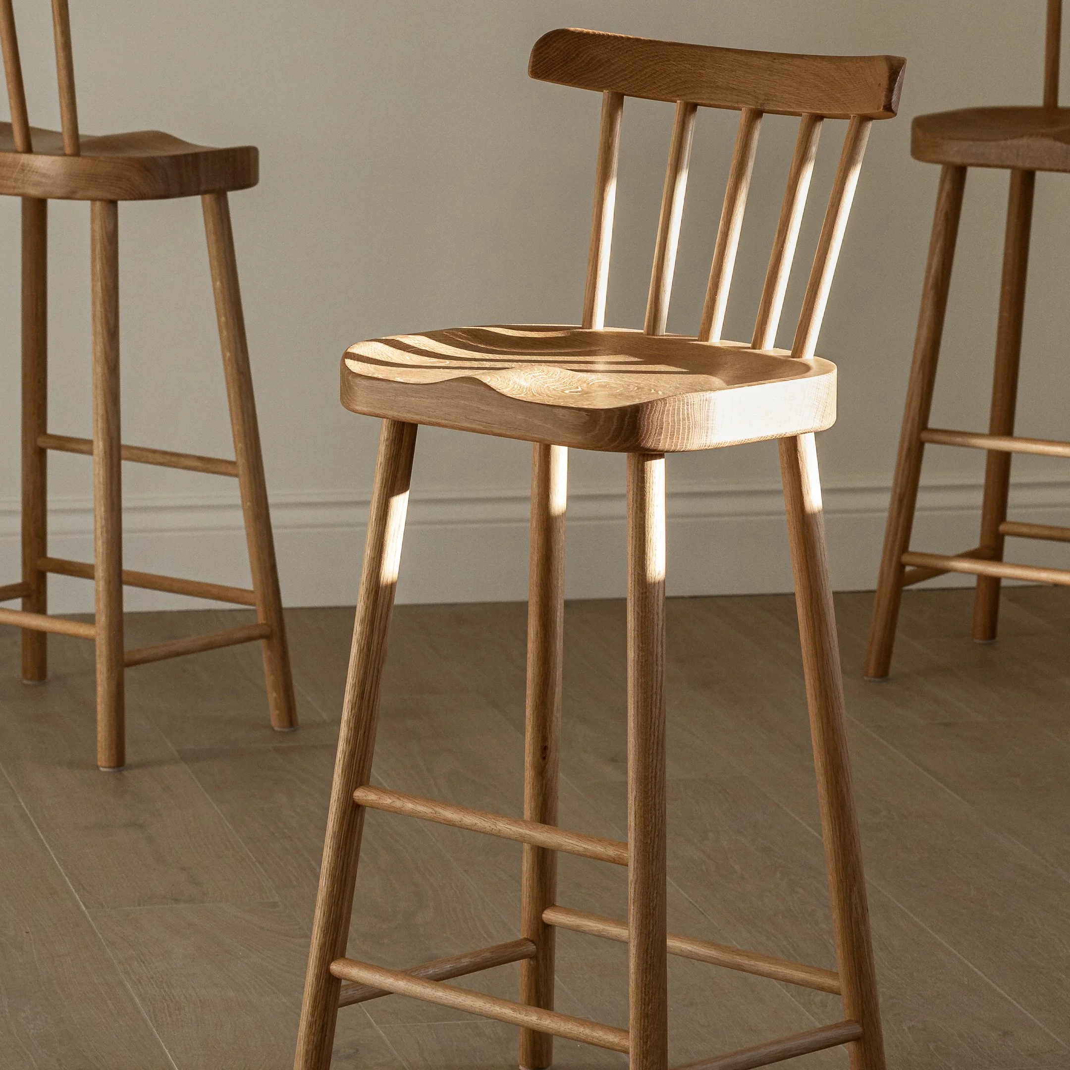 Manor House Stool in Oak