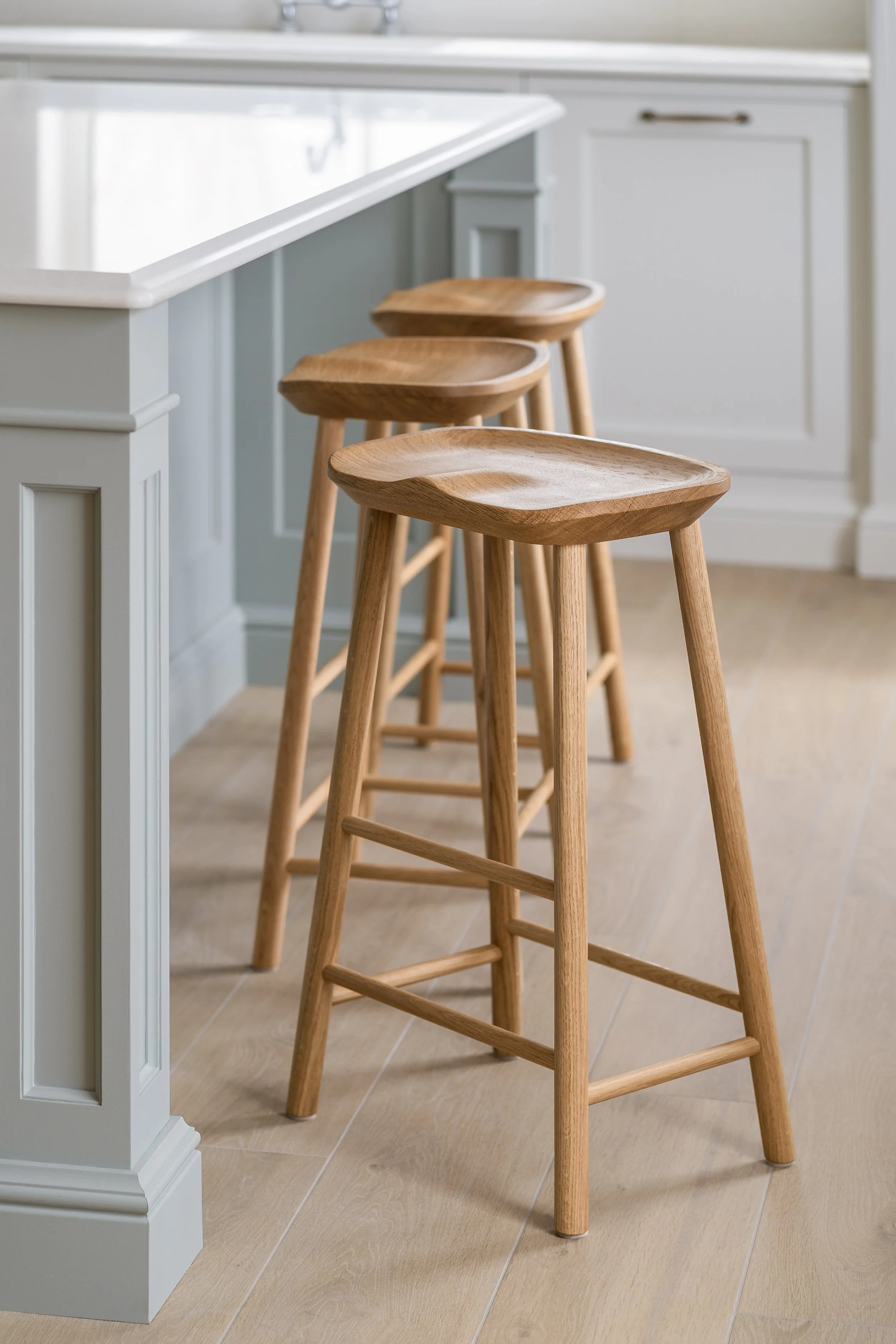 Townhouse Stool in Oak