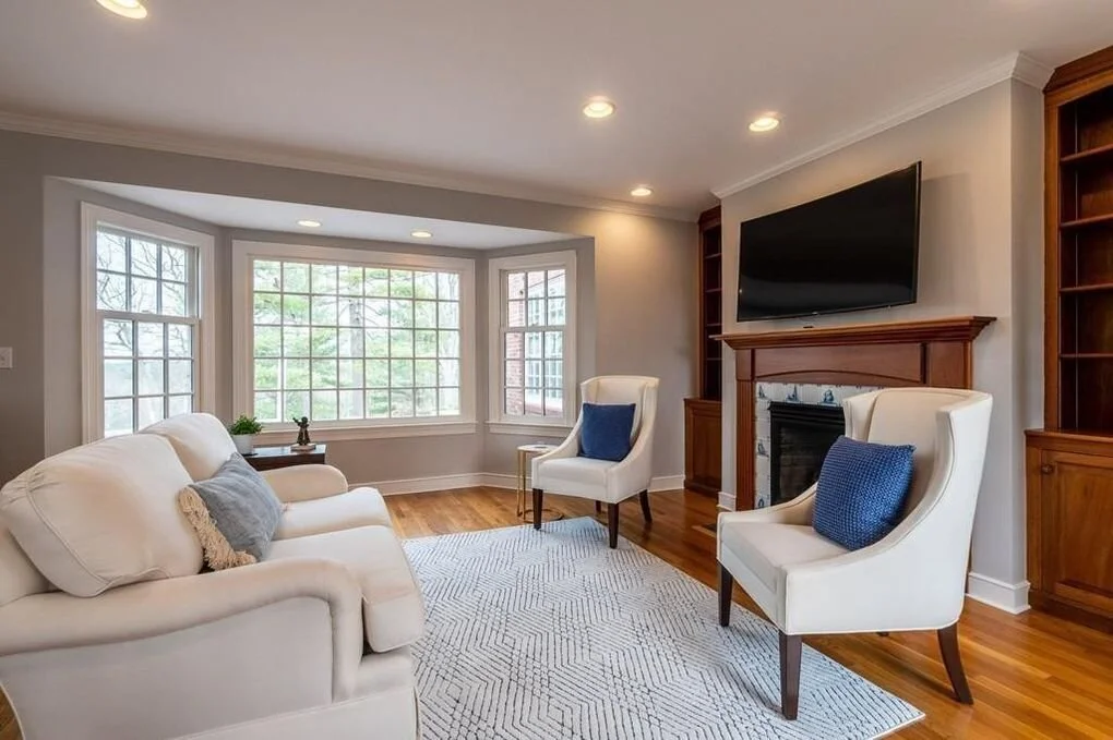 schoolmaster kitchen seating area.jpg