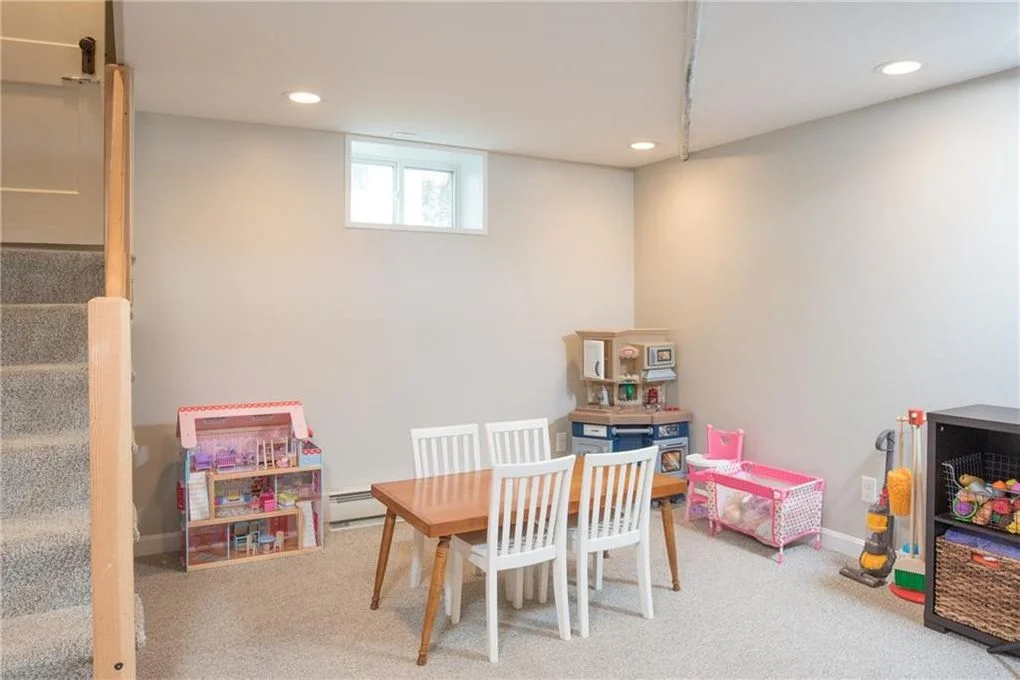 top street playroom 2.jpg