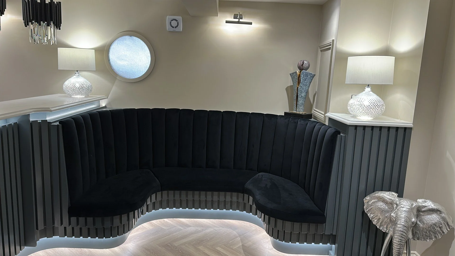 bench seat telford.jpg