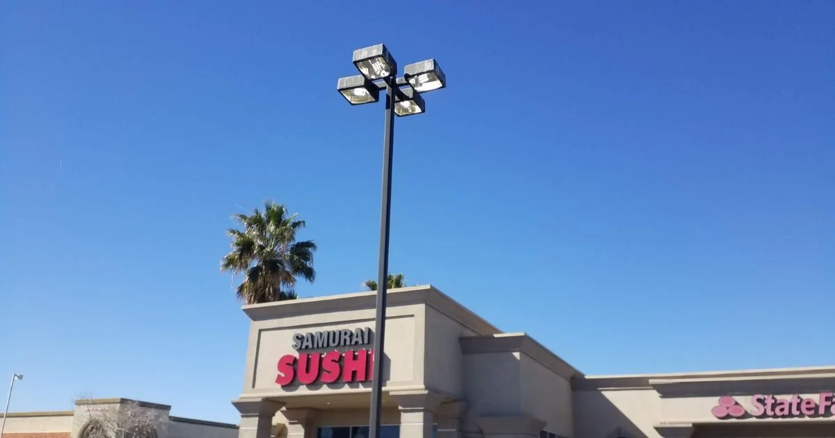 We upgraded the parking lot lighting at this Hesperia strip mall by converting the existing fixtures to high-efficiency LED lights.