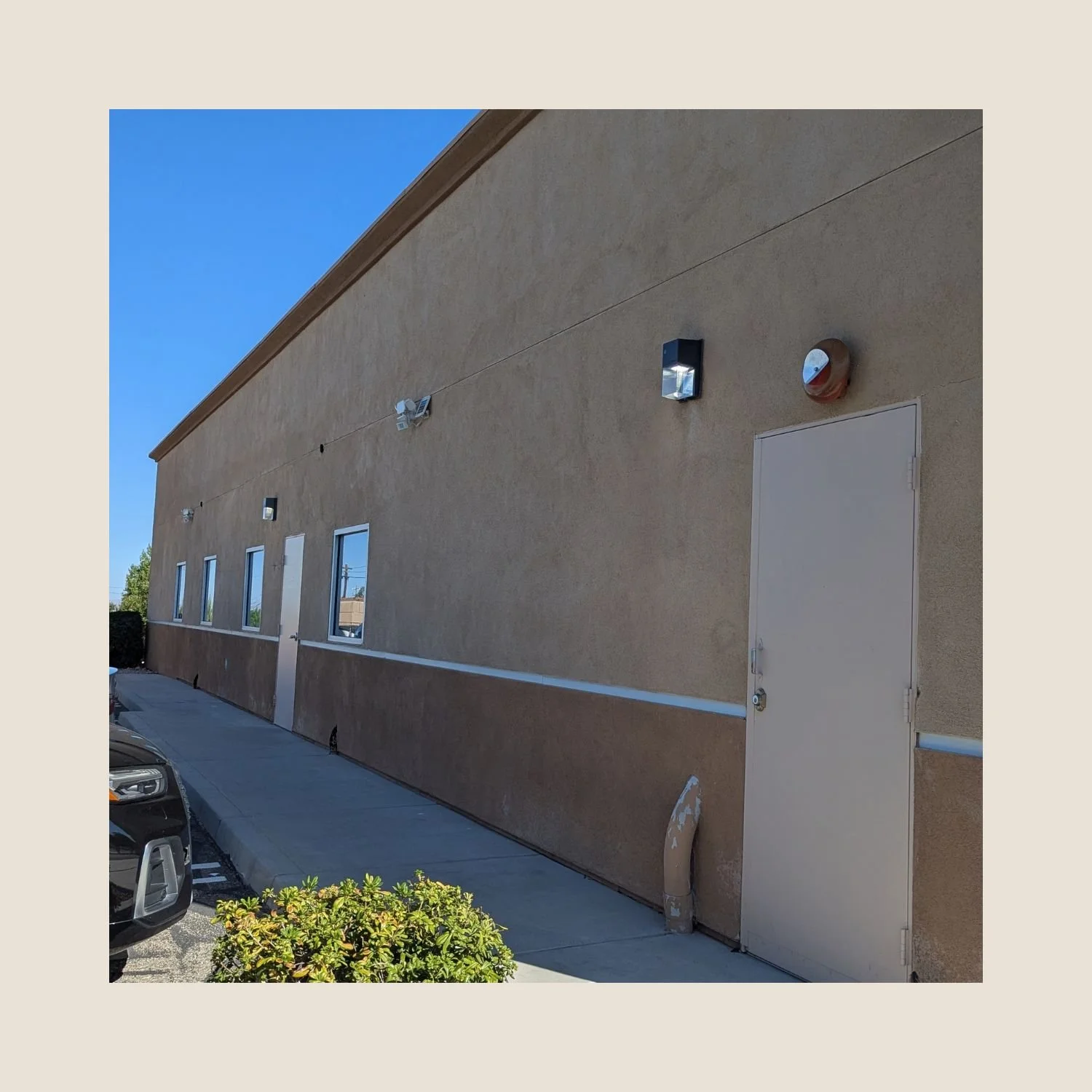 MTE Electric removed the existing bulkhead exterior light fixtures and installed new multi-wattage LED wall packs at Family Medical Center in Phelan, California. The upgraded fixtures provide increased illumination around the side entrance doors, imp