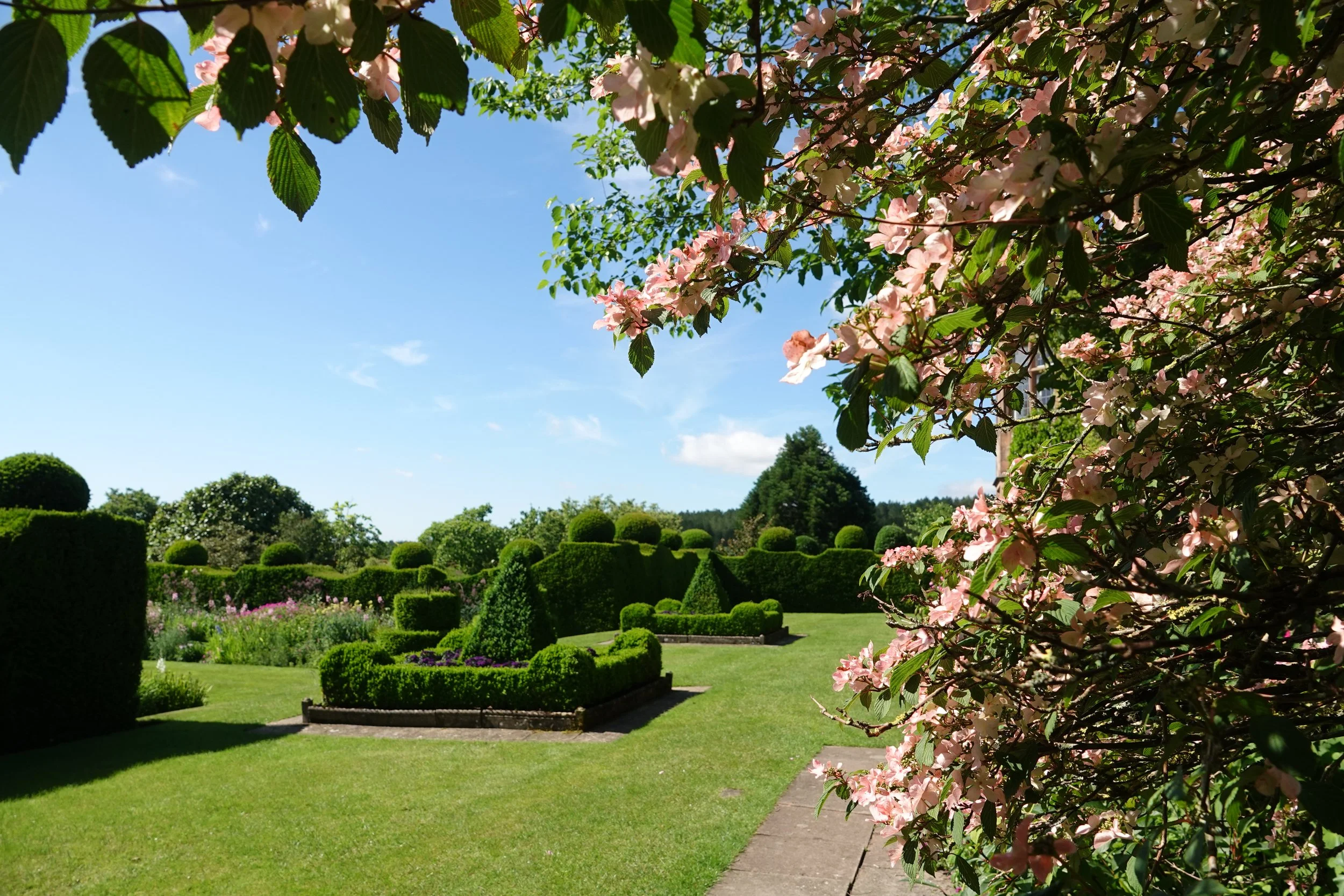 felley-priory_55350839484_o.jpg