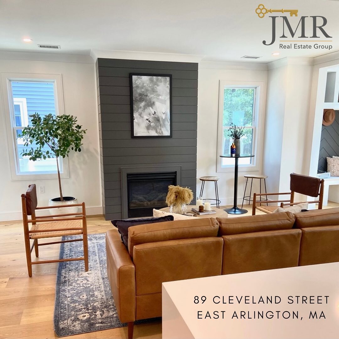 Photo Day!!&nbsp;89 Cleveland Street in East Arlington is getting ready for it&rsquo;s close-up.&nbsp;We will be bringing this stunning, luxury townhouse to market later this week.&nbsp;Can&rsquo;t wait to see it?! DM or call 617-957-6373 now to sche