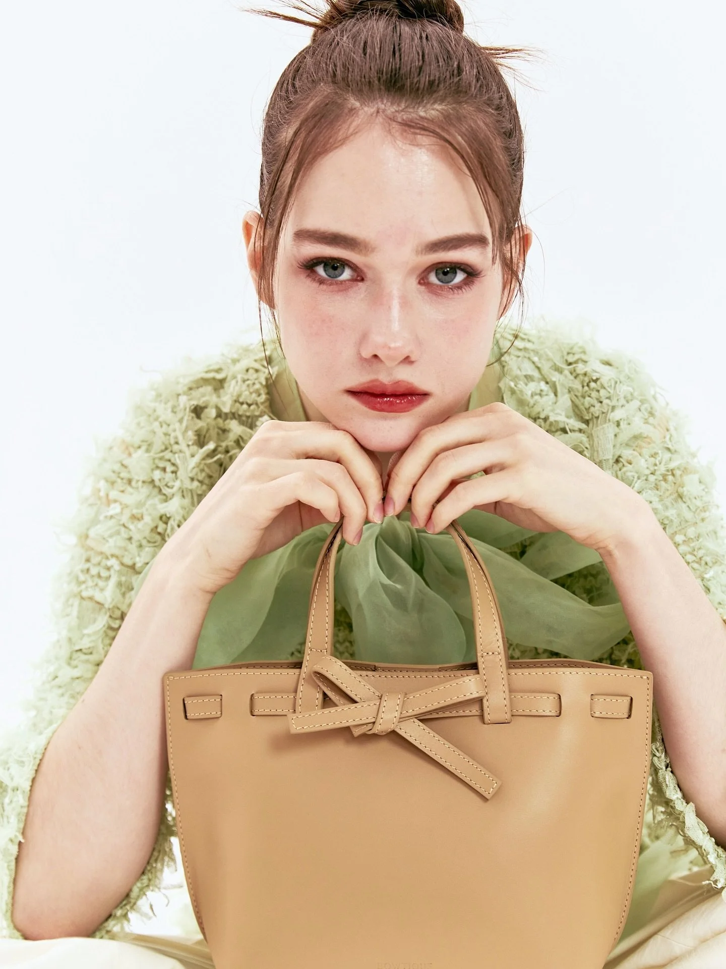 EVA @eva_fedicheva x BOWTIQUE @dmodelmgmt