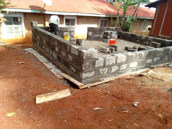 Munyu-ini Primary Kitchen Started!