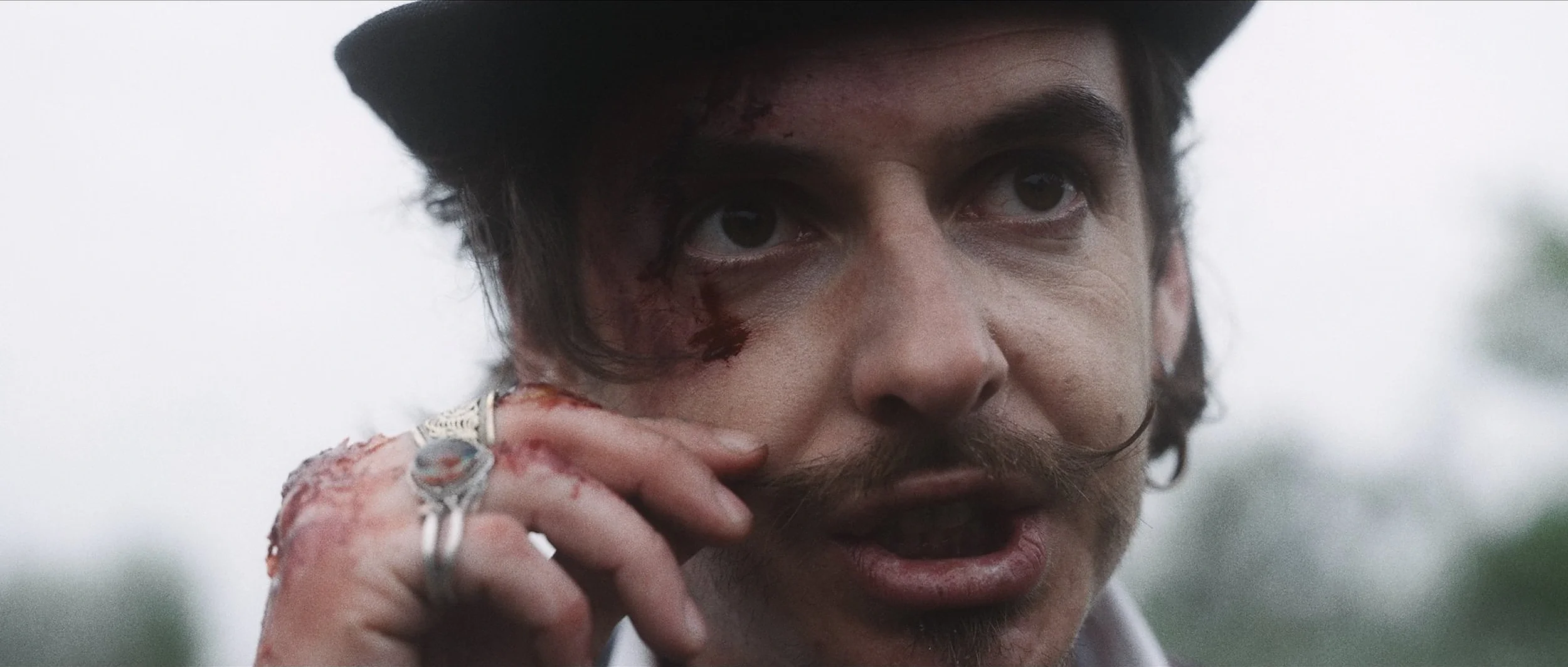 gunslinger-western-short-film-outlaw-pocket-watch.webp
