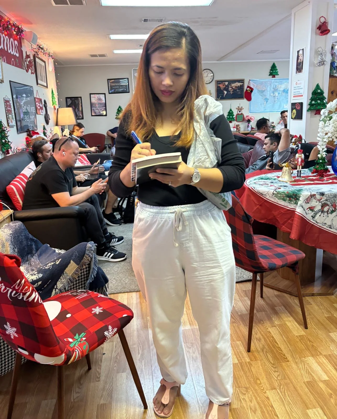 WhatsApp Image 2025-12-21 at 9.49.08 PM (3).jpeg