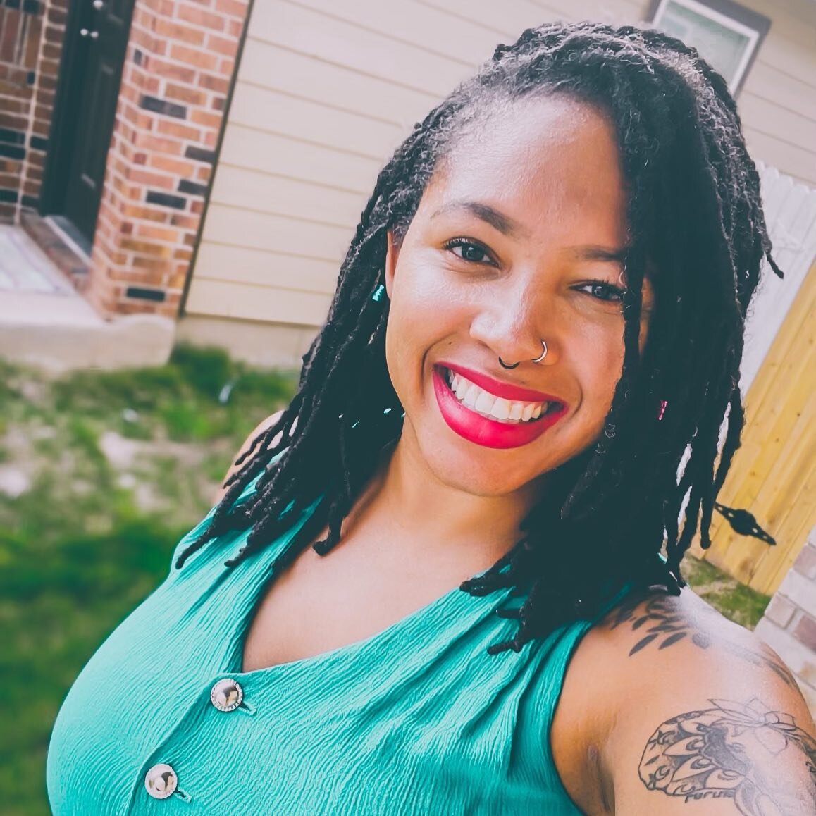 Y&rsquo;ALL! Say hello to our newest MHEC team member and Safer Childbirth Cities Childcare Program Coordinator, Daylisha Hall! Daylisha comes to us from years of service in nonprofits, including in schools, the Peace Corps and AmeriCorps 🖤 #newteam