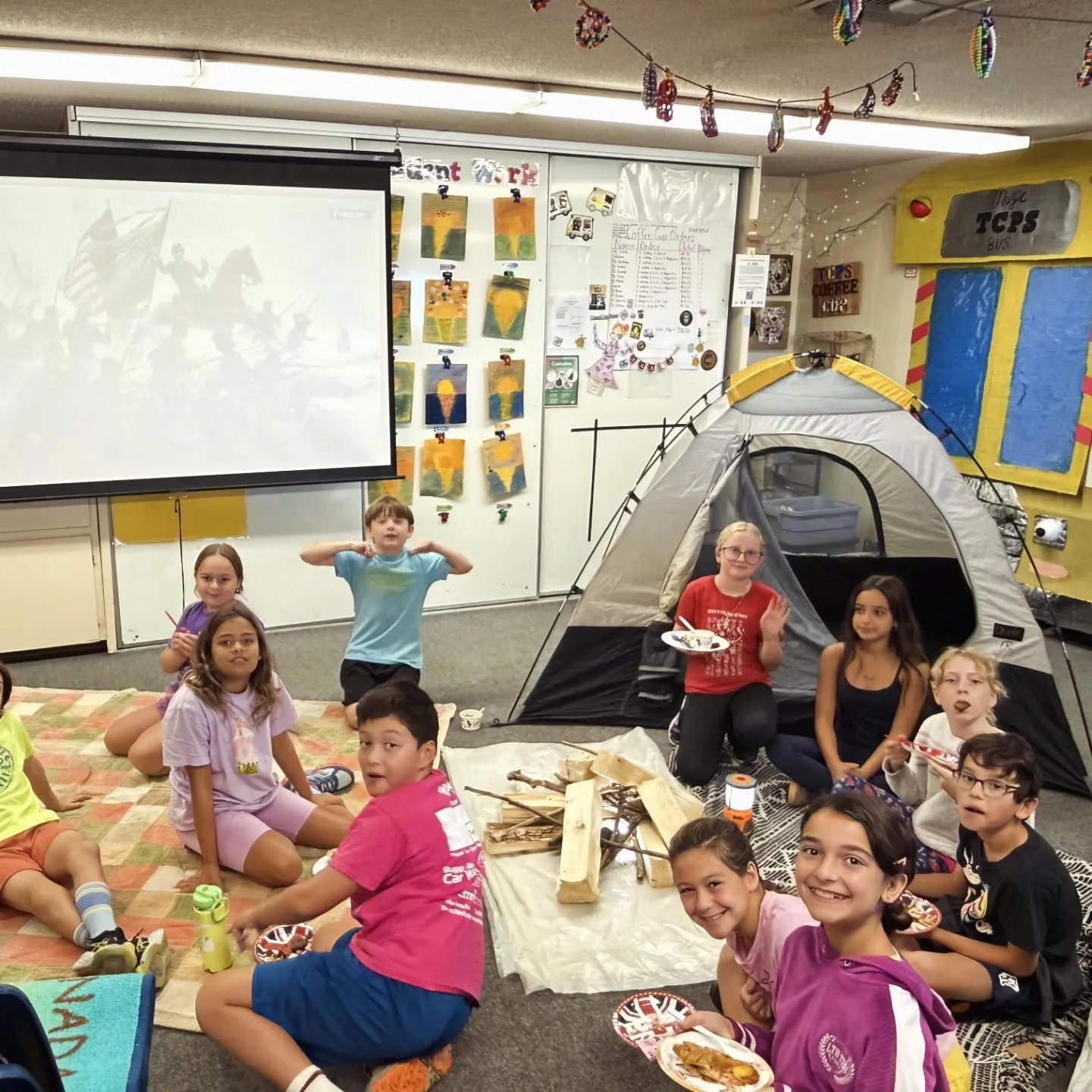 A taste of history! 🍏🍅 Our 5th graders brought their American Civil War unit to life by making and tasting authentic period treats like apple pie, green tomato pie, and molasses cookies in a campsite.

​A huge thank you to our amazing parents and v
