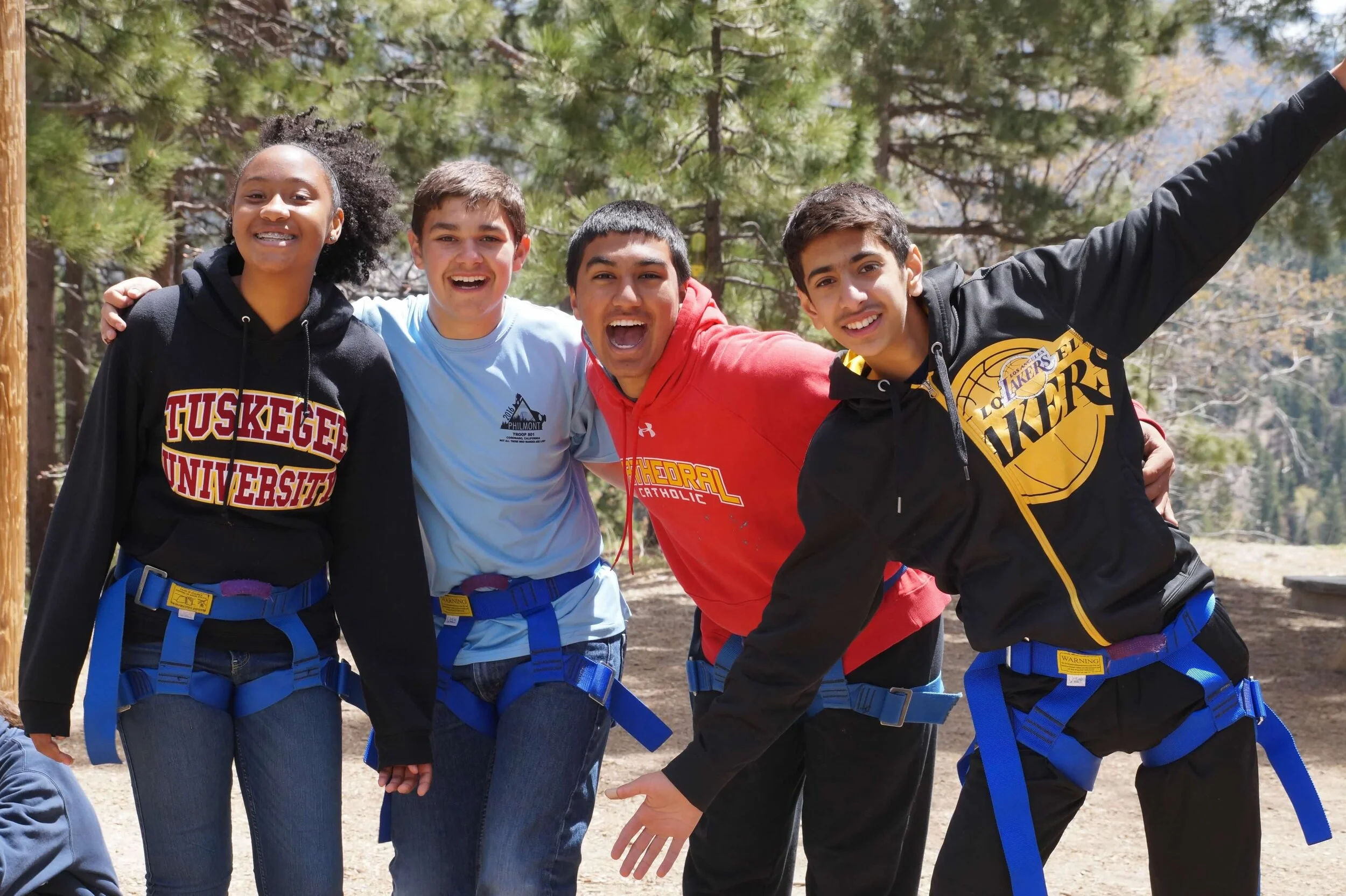 diverse-group-of-��������-middle-school-students-at-camp.jpg