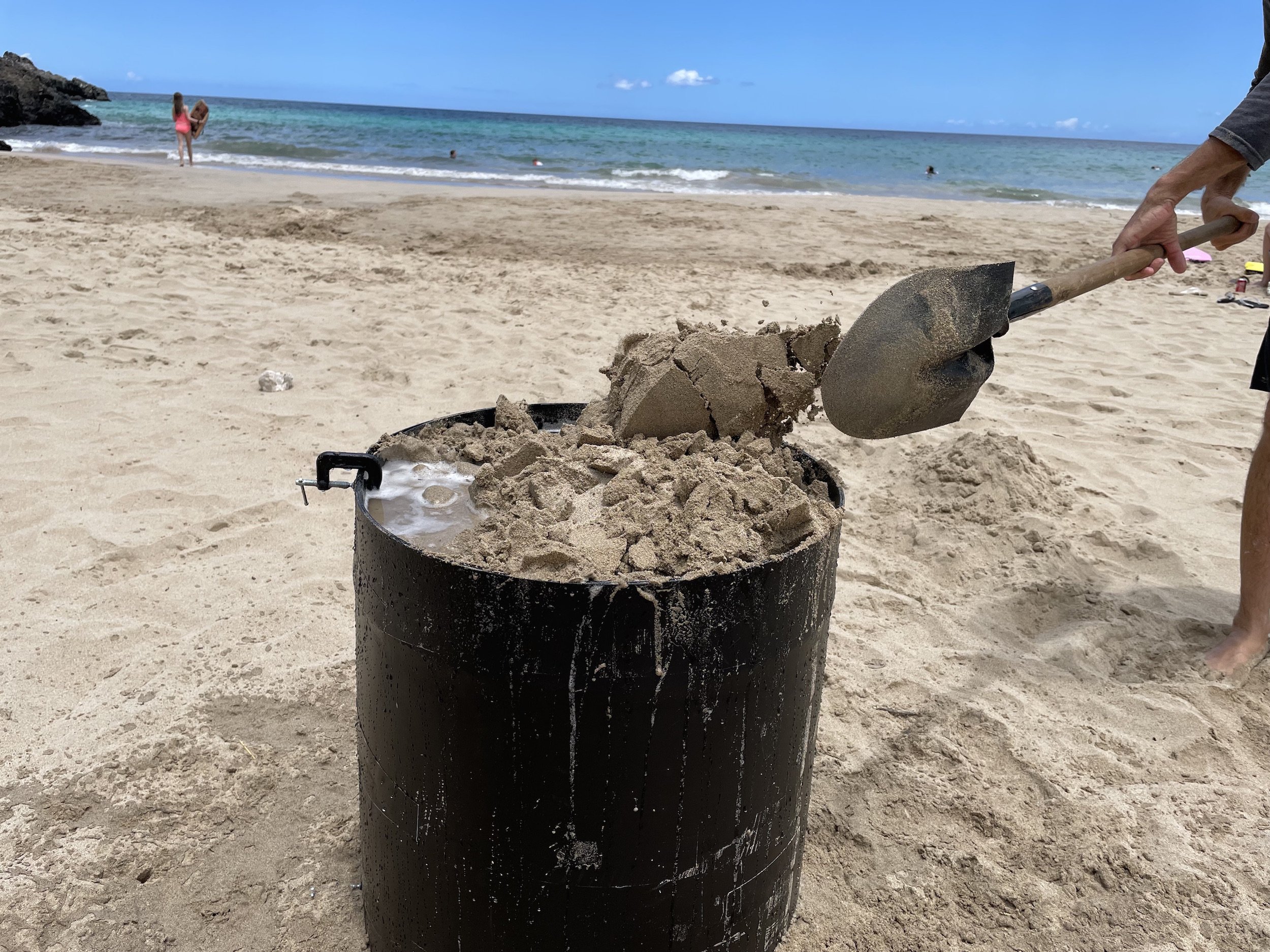 creation of a sand sculpture compaction