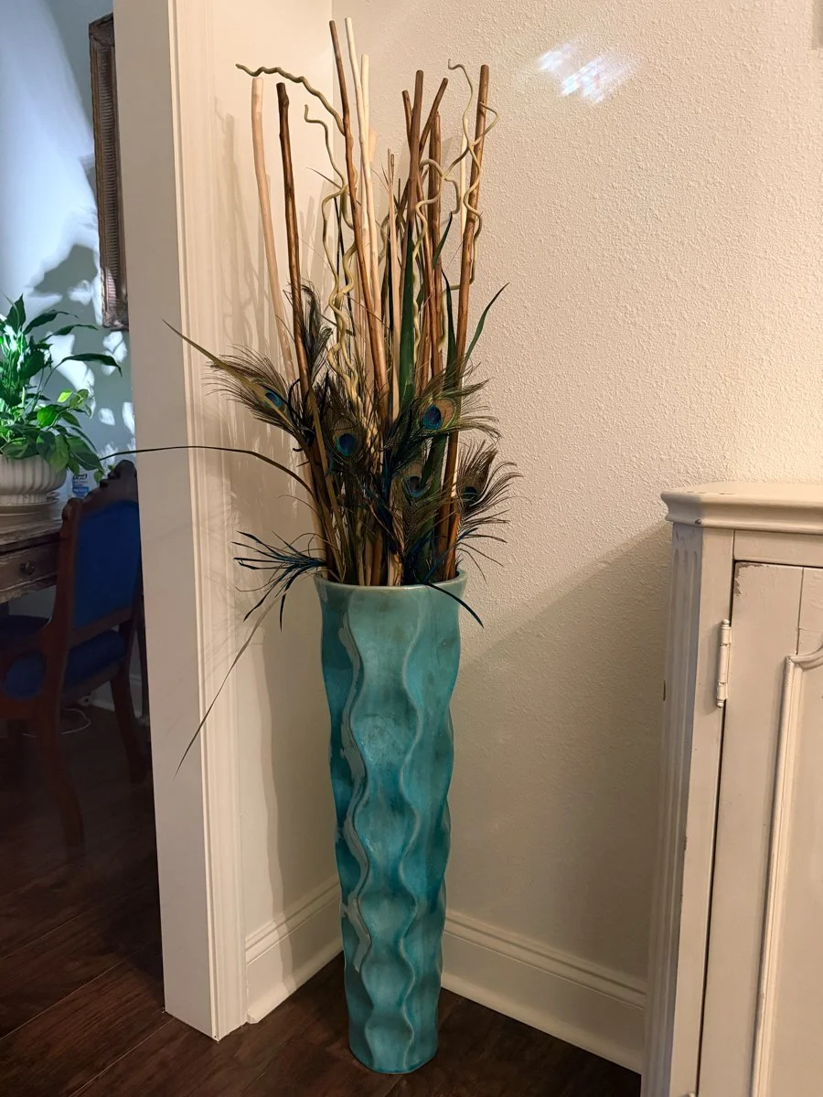 30” turquoise vase w/or w/o florals
