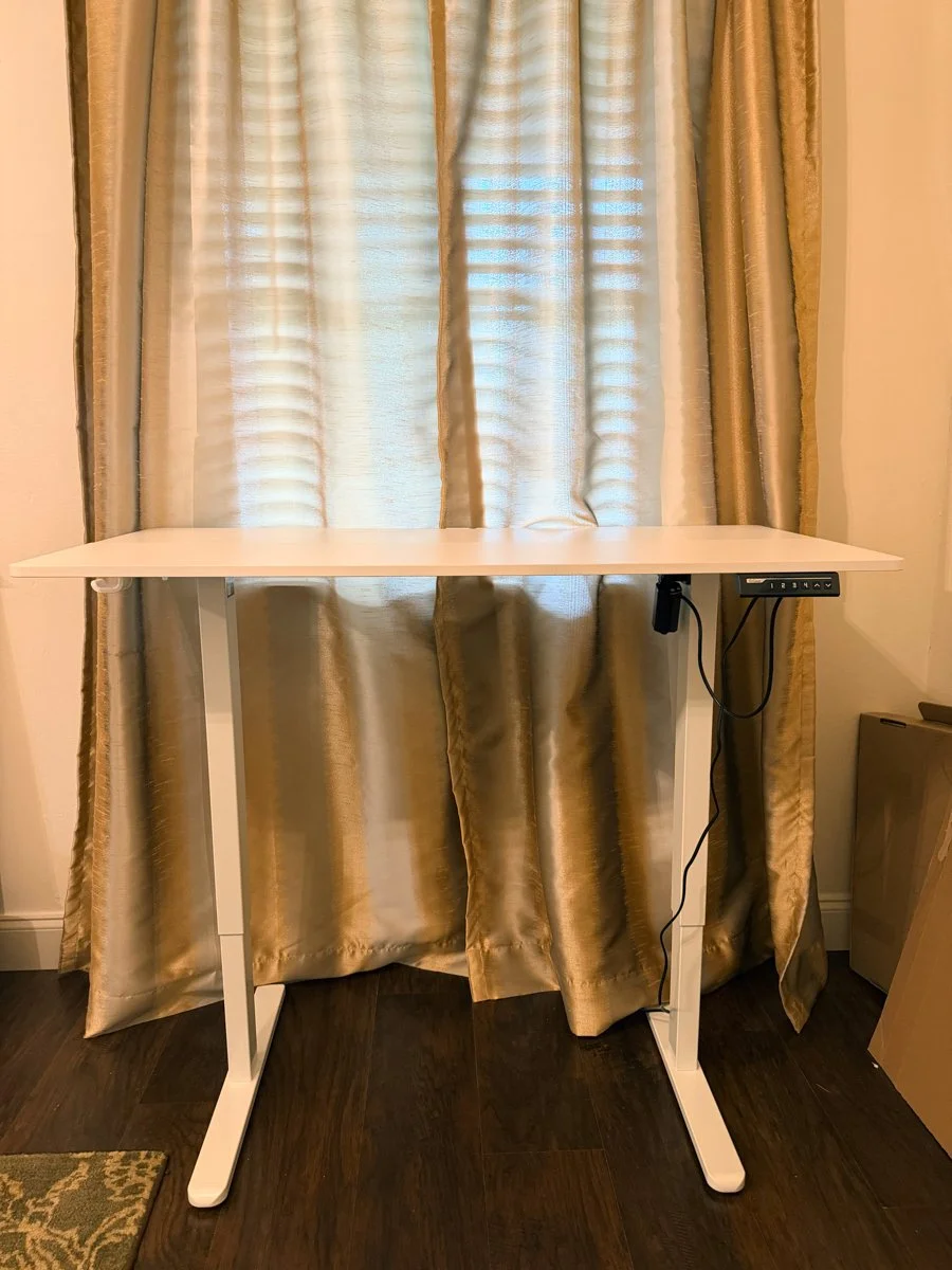 Standing Electric adjustable desk