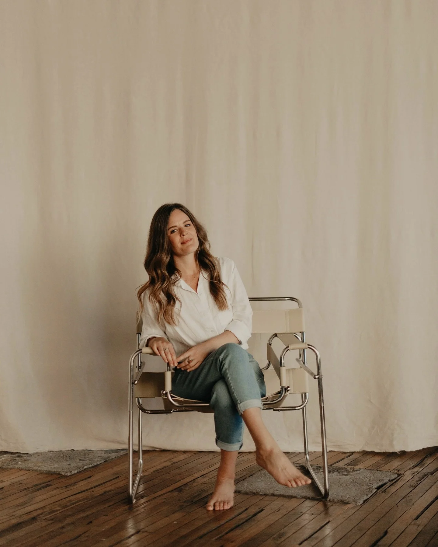 From burnout to calm: it&rsquo;s our birthday 🥳! The studio turns 6 this month!

Six years ago, I launched my very first signature Squarespace website (swipe right to see some old brand photos of me from that time. Haha!)

I was rebuilding everythin