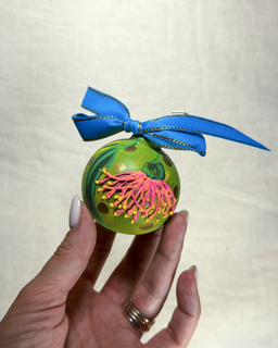 Handpainted christmas bauble by Australian artist Pippy Sheehan18 Small.png