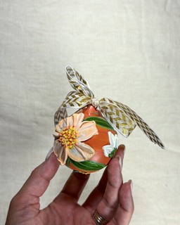Handpainted christmas bauble by Australian artist Pippy Sheehan9 Small.png