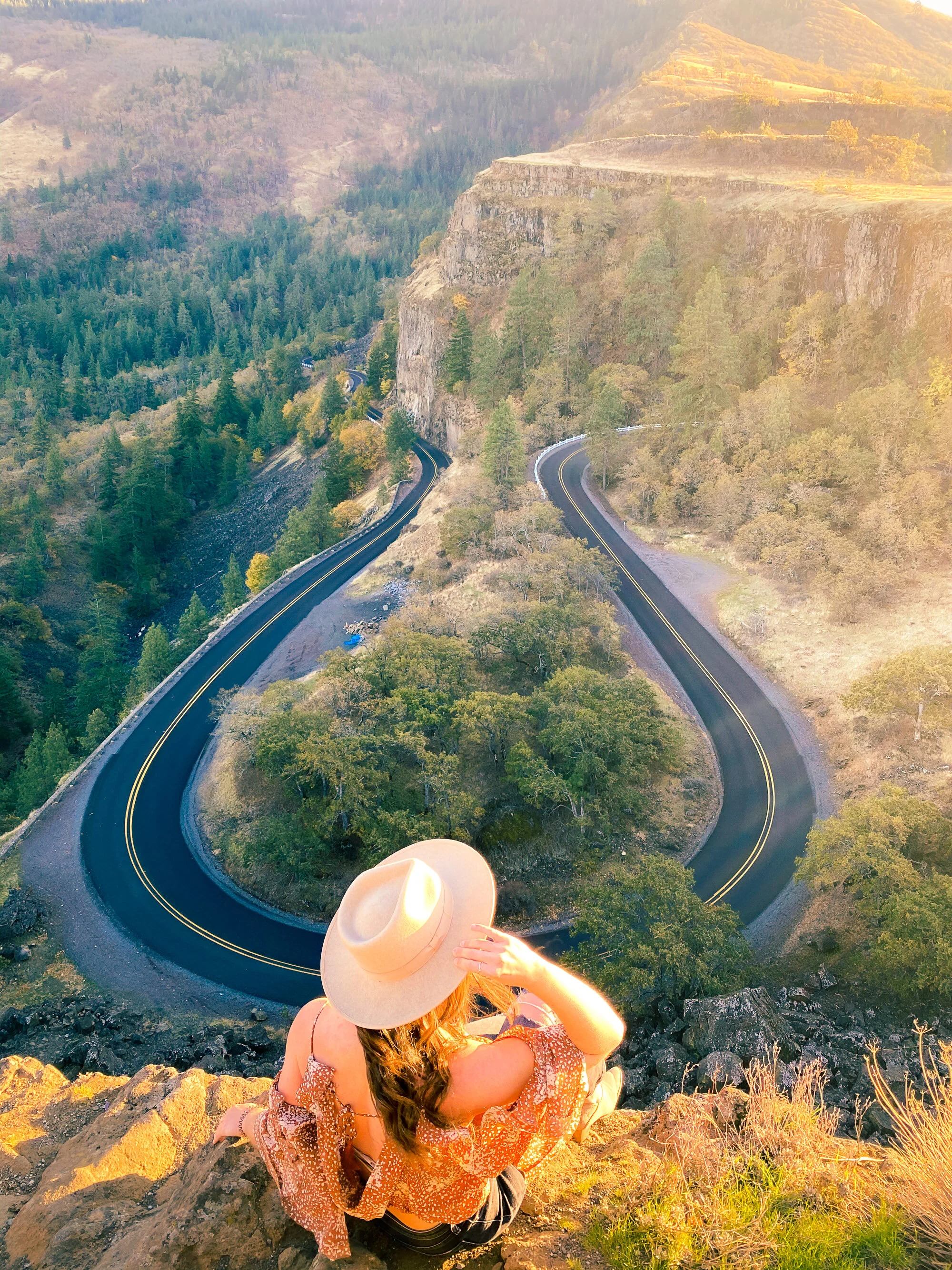 OR Rowena Crest Viewpoint — her wild wanderings