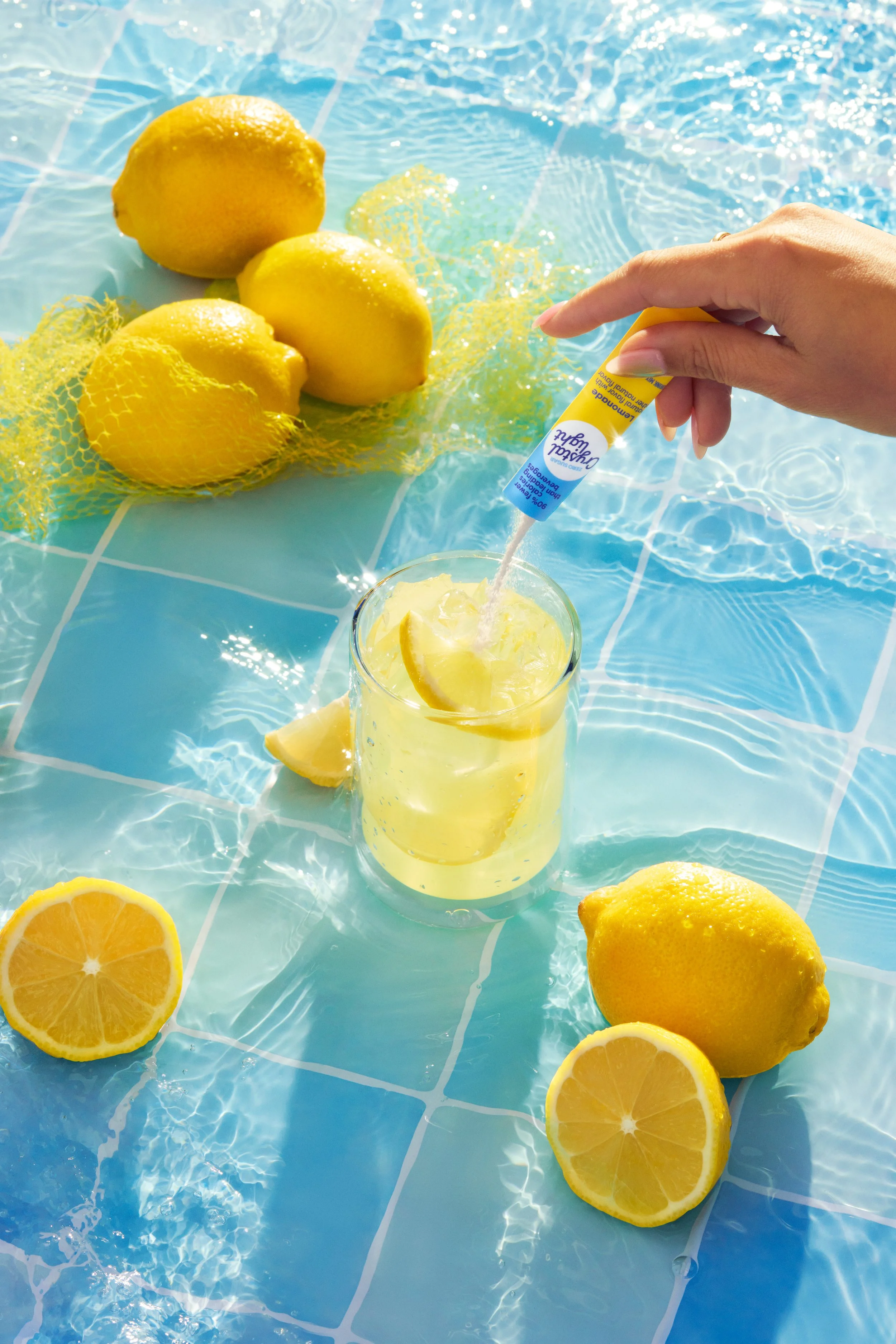 01_CrystalLight_Lemonade_1039.jpg