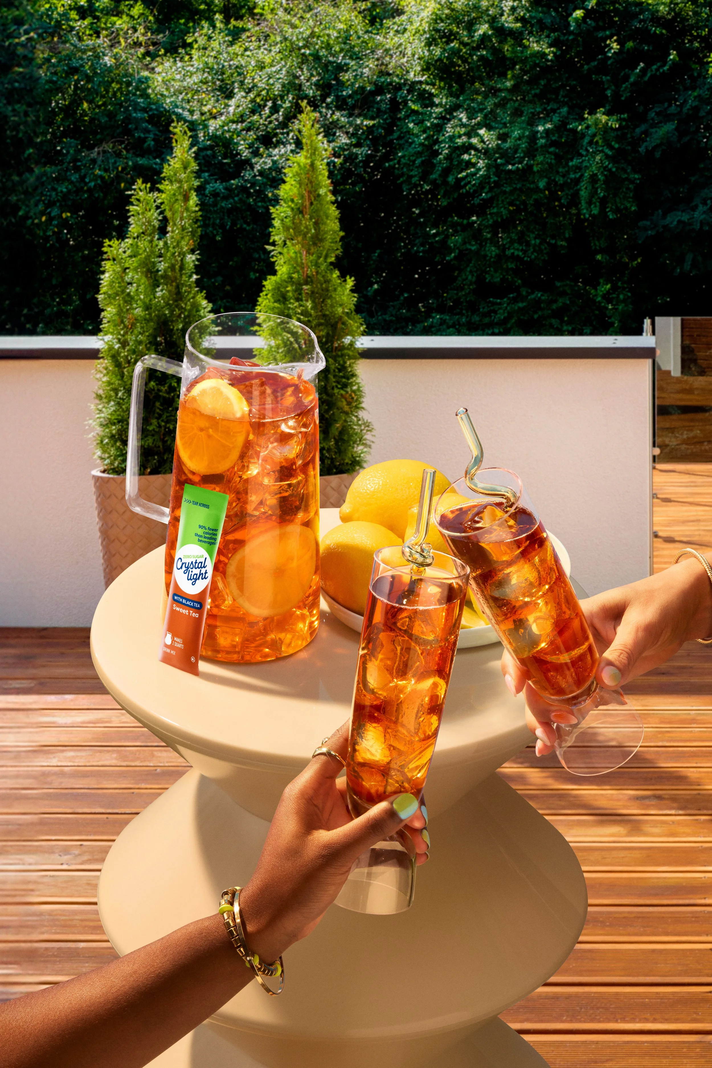 05_CrystalLight_Sweet_Tea_PItchers_Pitcher copy.jpg