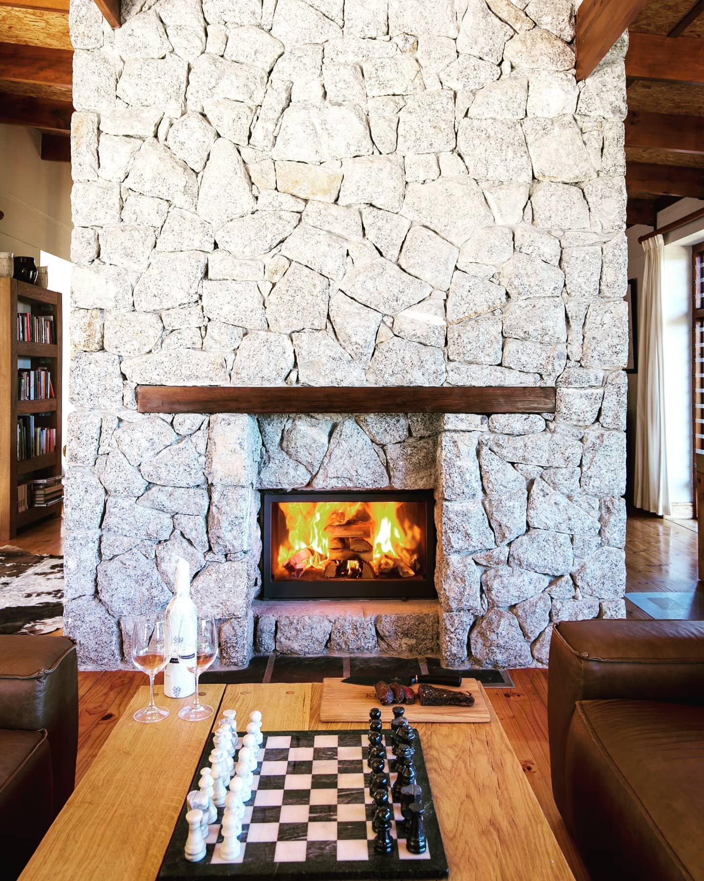 We are ready for the Cape storms currently raging over the Cape region! Stocked with plenty of fine wines and a marble chess board, our guesthouse houses 3 fireplaces for extra heat on the extra cold days and nights! @kinghornsgardens #thisissouthafr