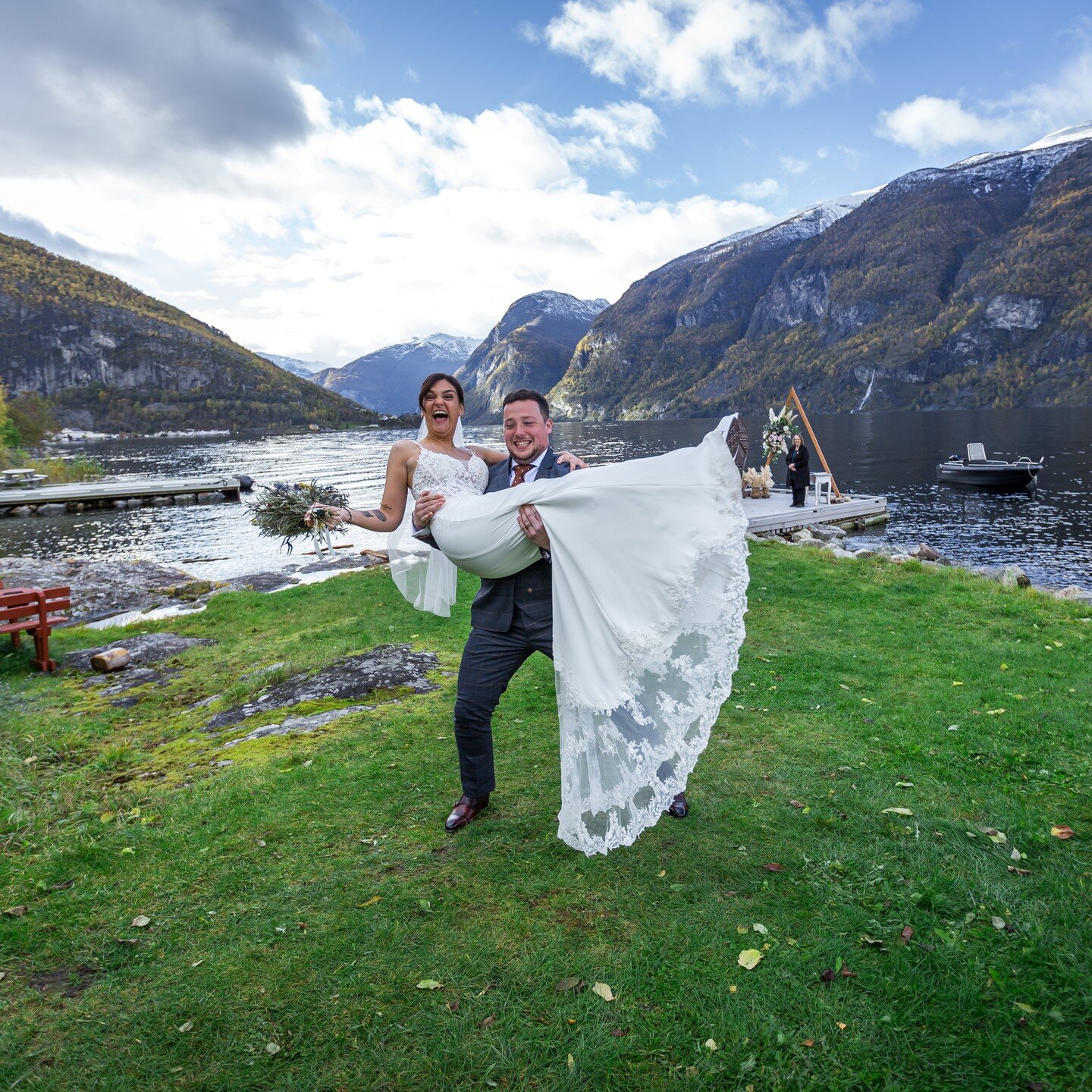 We have updated our website with gorgeous photos and useful info. Check it out so you are one step closer to having an epic elopement like this beautiful couple.

www.fjord.wedding

#fjordwedding #weddingnorway #norwaywedding #fjordelopement #elopenn