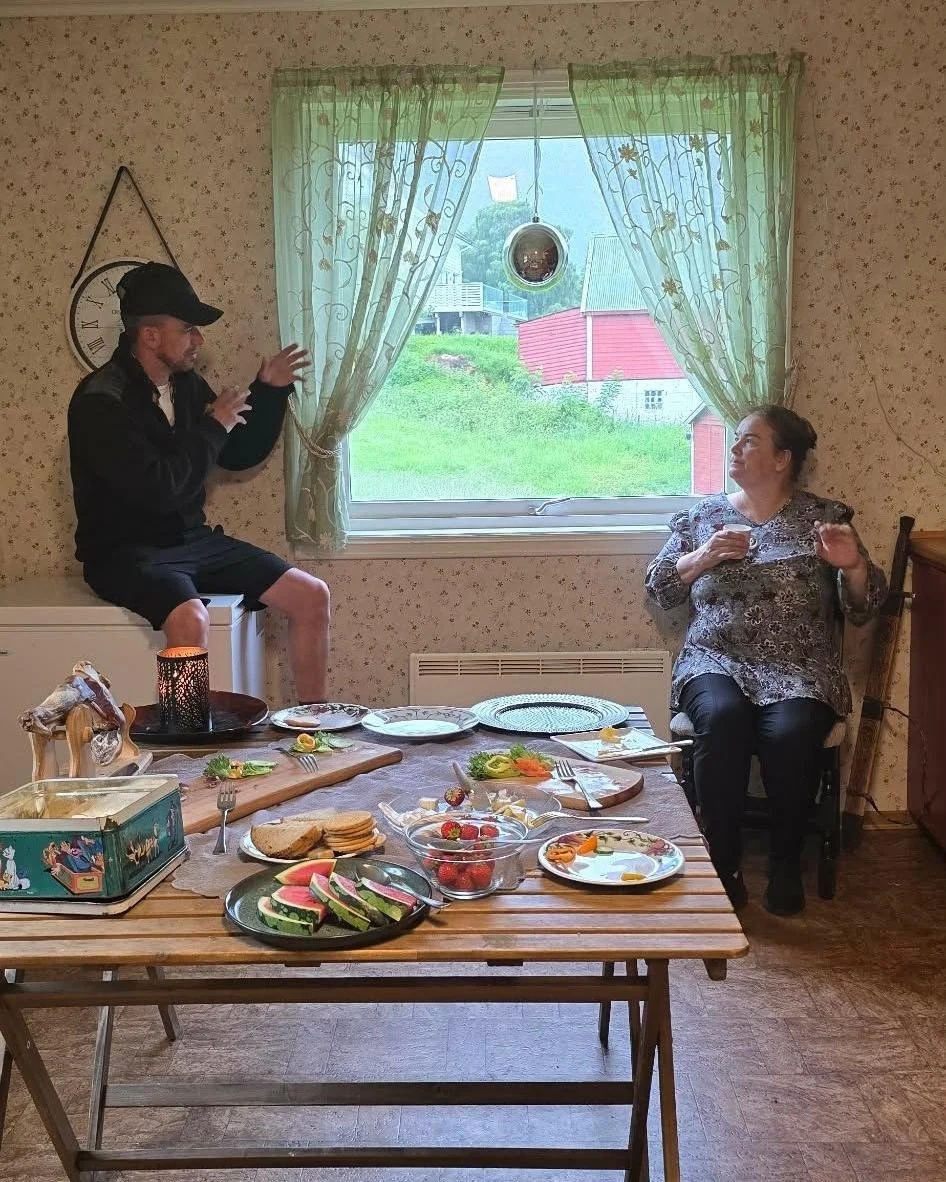 Behind every wedding we create, there is planning and good food.

This is Paul and Laila. The two people behind so much of what makes a Fjord Wedding feel like home. While Paul maps out the ceremony spots, the timelines, and the little details, Laila