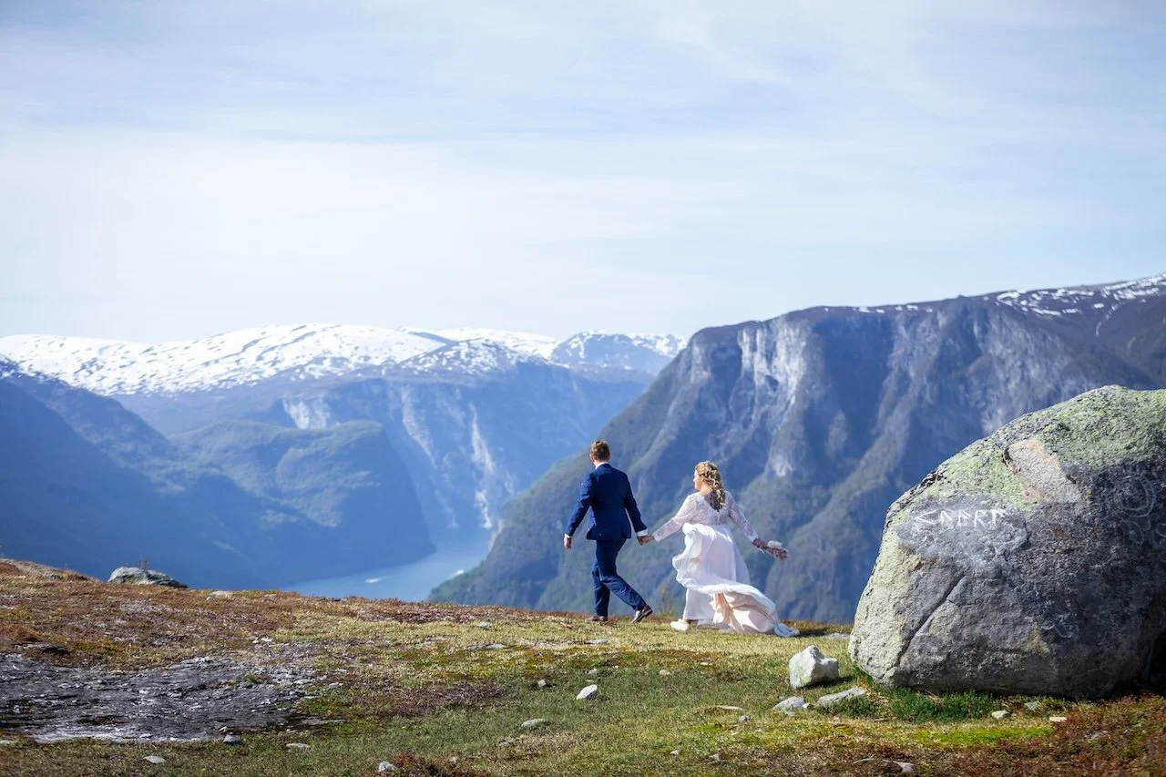 elope norway