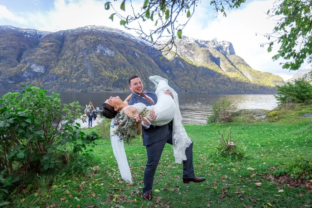 best photographer for elopements Norway