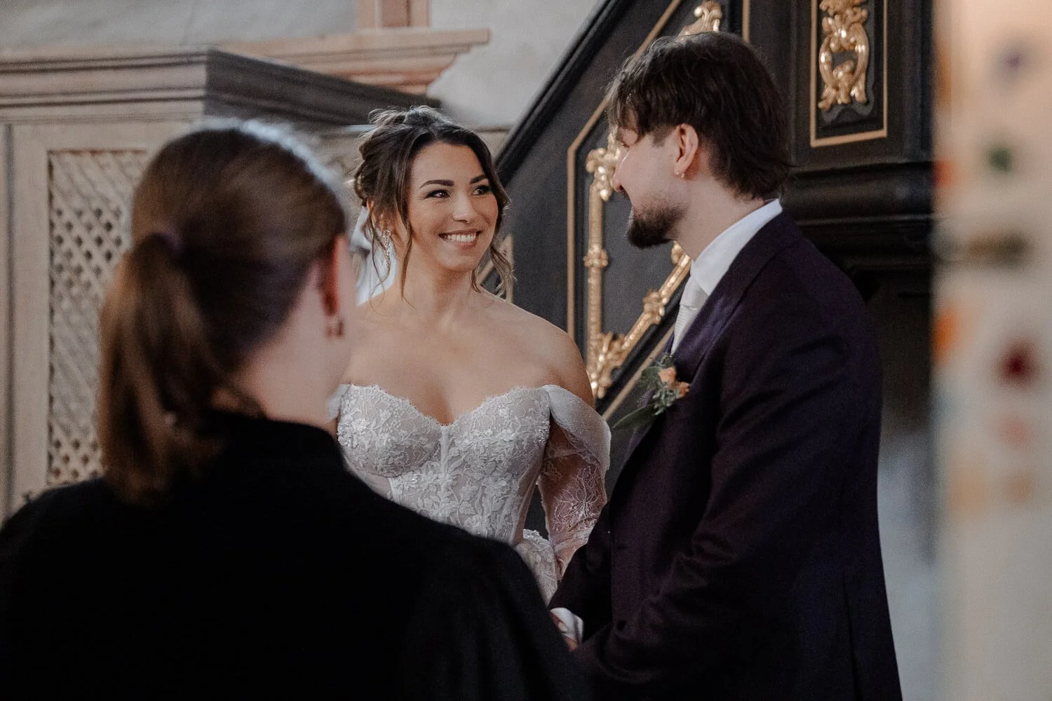 Hochzeit-Eheversprechen-Kirche.jpg