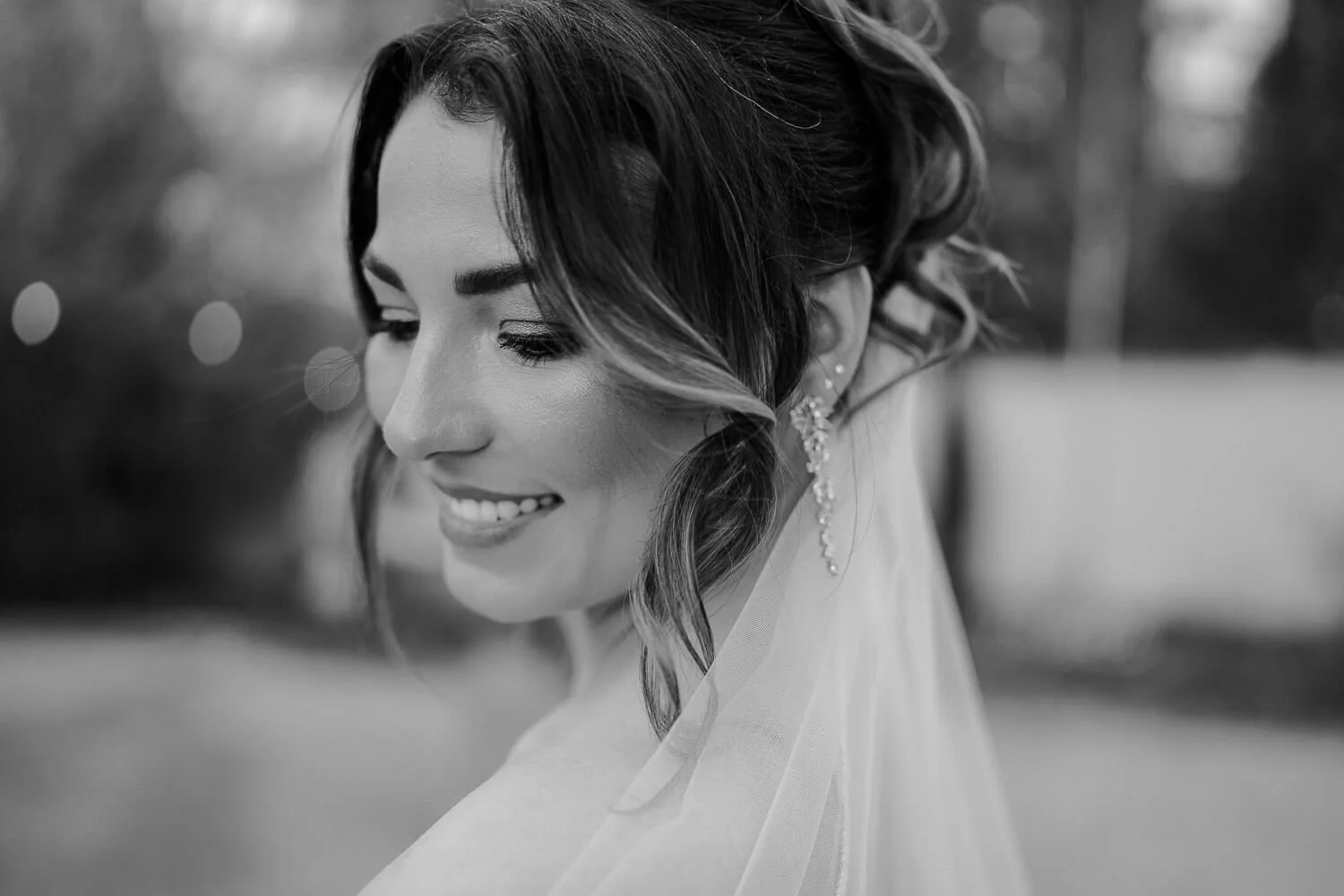 Brautportrait in Schwarzweiß – Hochzeitsfotograf Morrhof