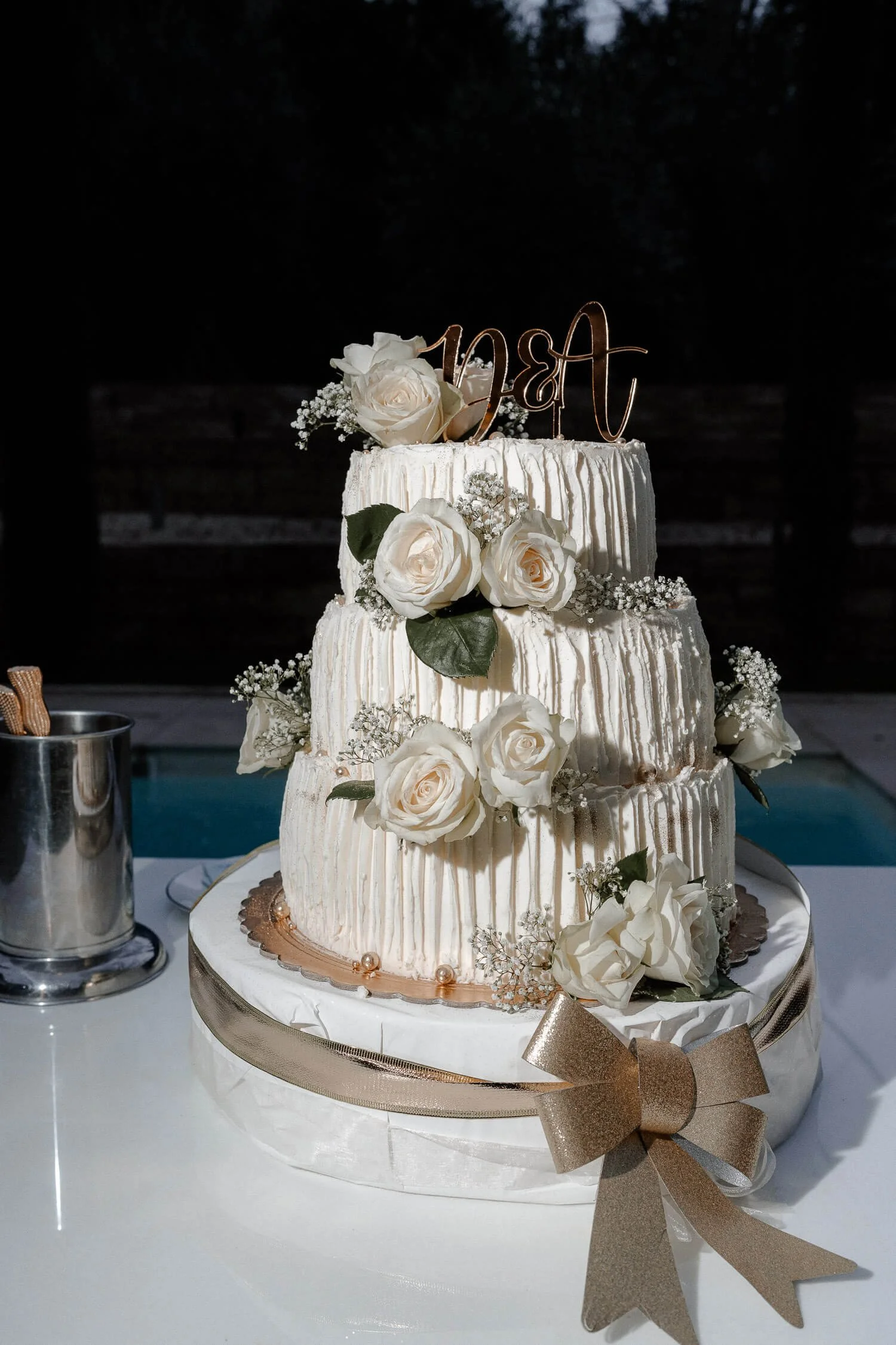 Die Hochzeitstorte im Spotlight – zeitlose Eleganz für euren großen Tag