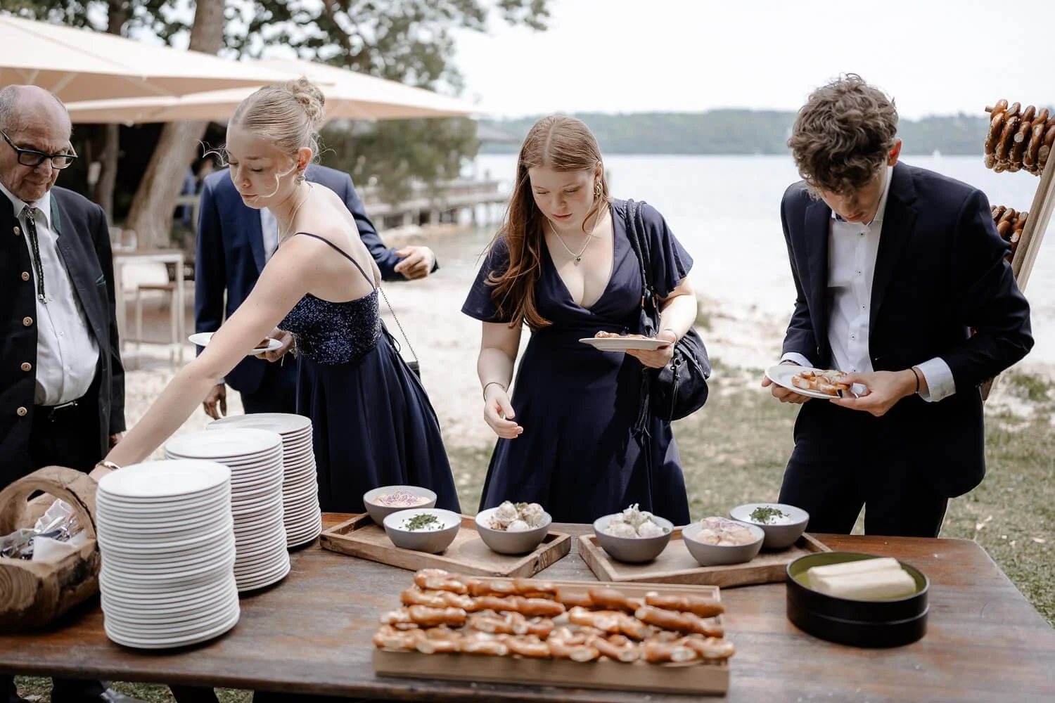 Bayerischer Mittagssnack beim Hochzeitsempfang