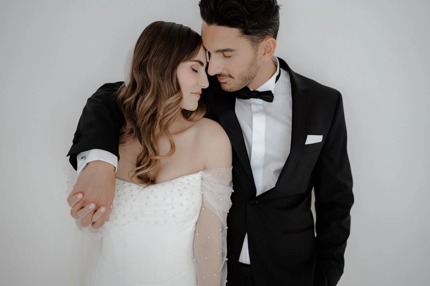 Modernes-Brautpaar-Studio.jpg