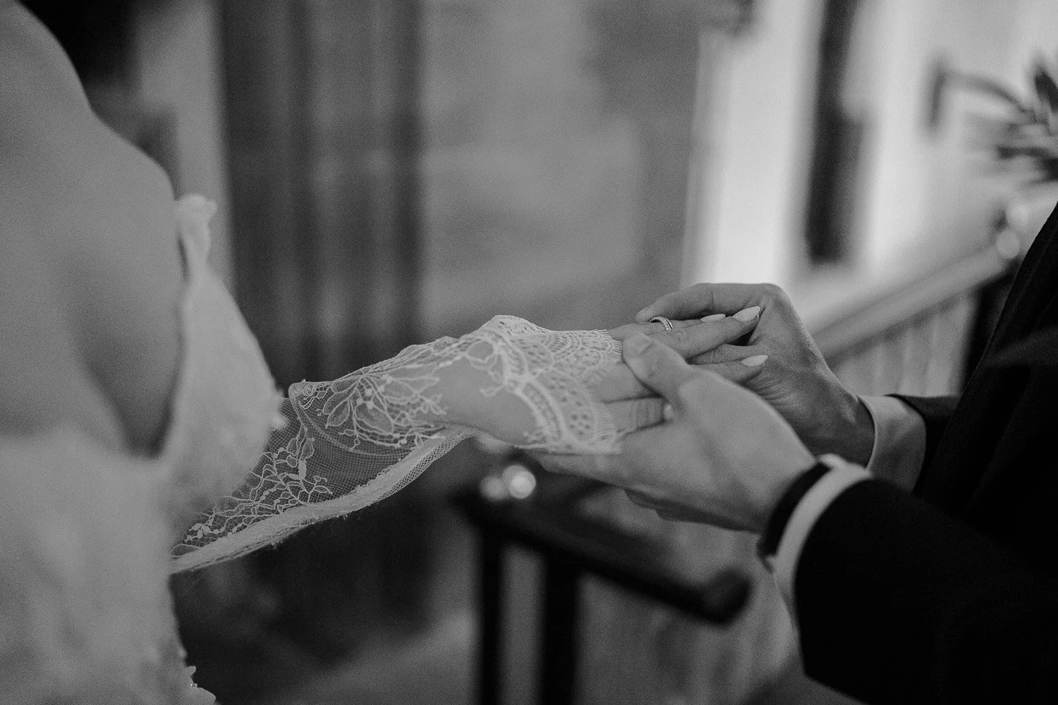 Hochzeit-Kirche-Ringtausch.jpg