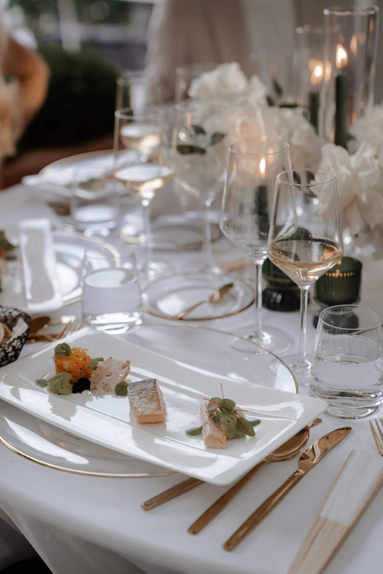 Feines Abendessen bei einer Hochzeit im La Villa.