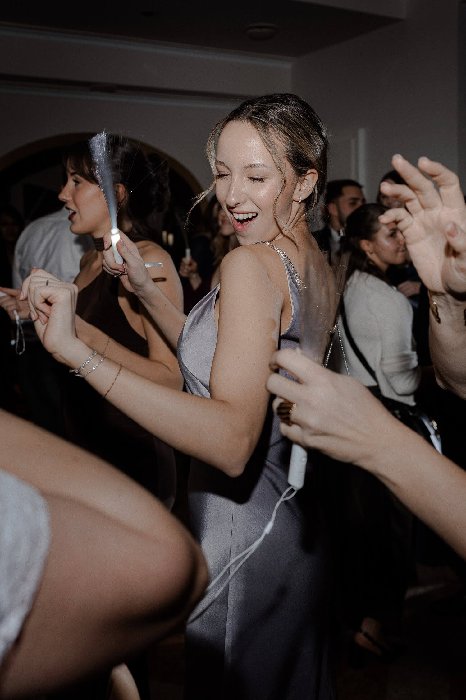 Morrhof-Wedding-Dancing-Guest.jpg