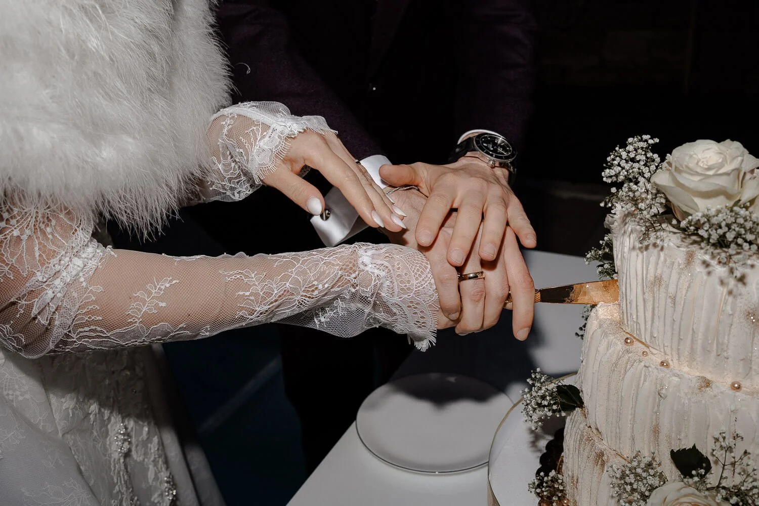 Tortenanschnitt am Abend