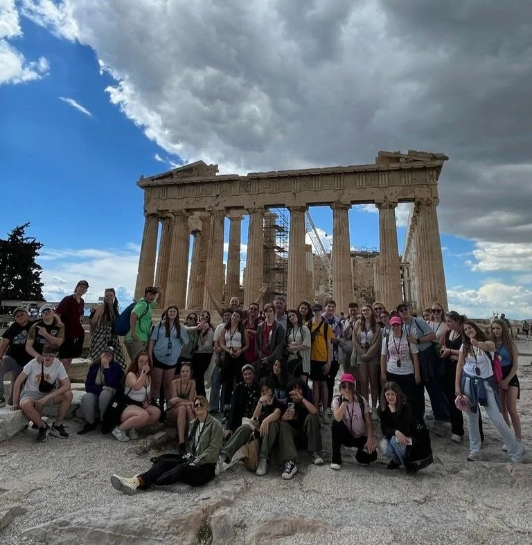 Group+at+Parthenon+East+Side.jpg