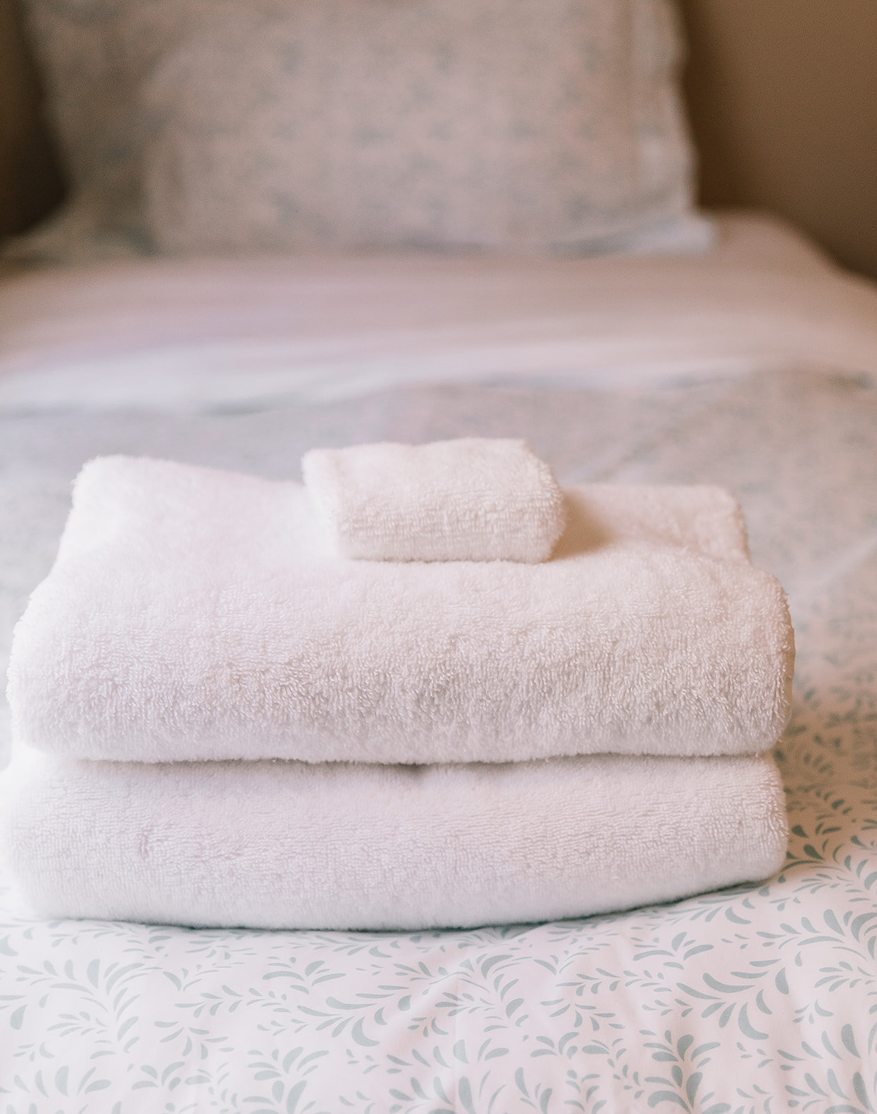 Cabin Rental — Soap Creek Marina