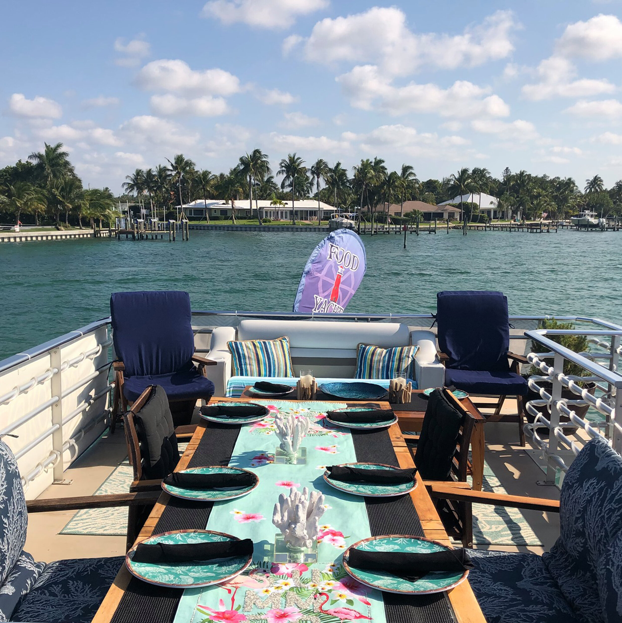 food yacht cruise jupiter