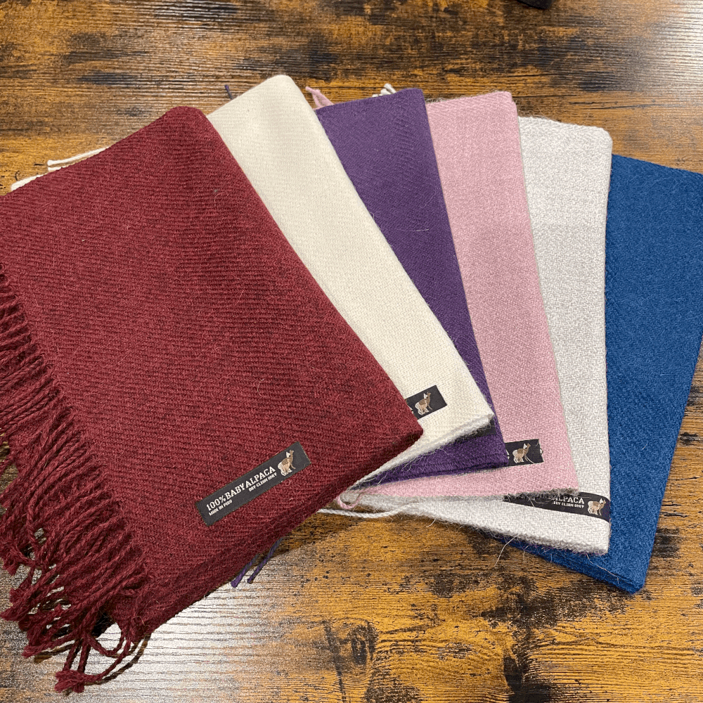 Text Natural Color Baby Alpaca Scalf 希少品 Natural Color Baby Alpaca Scalf - Text 「Area」