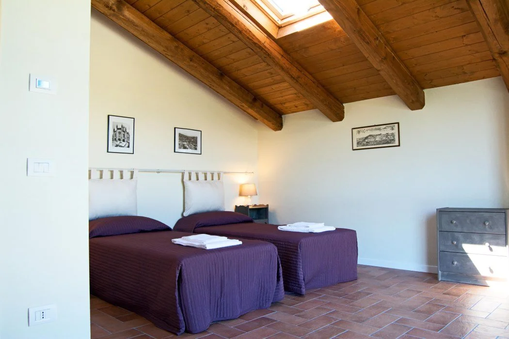 twin-room.jpg