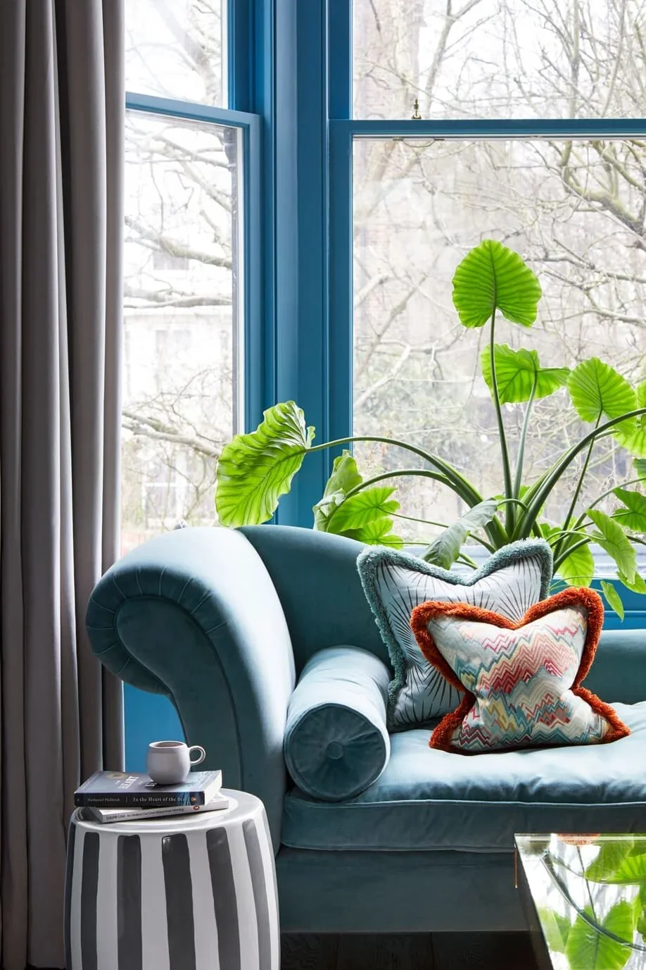 studioanton-interiordesign-london-downspark-Trovechaise-1.webp
