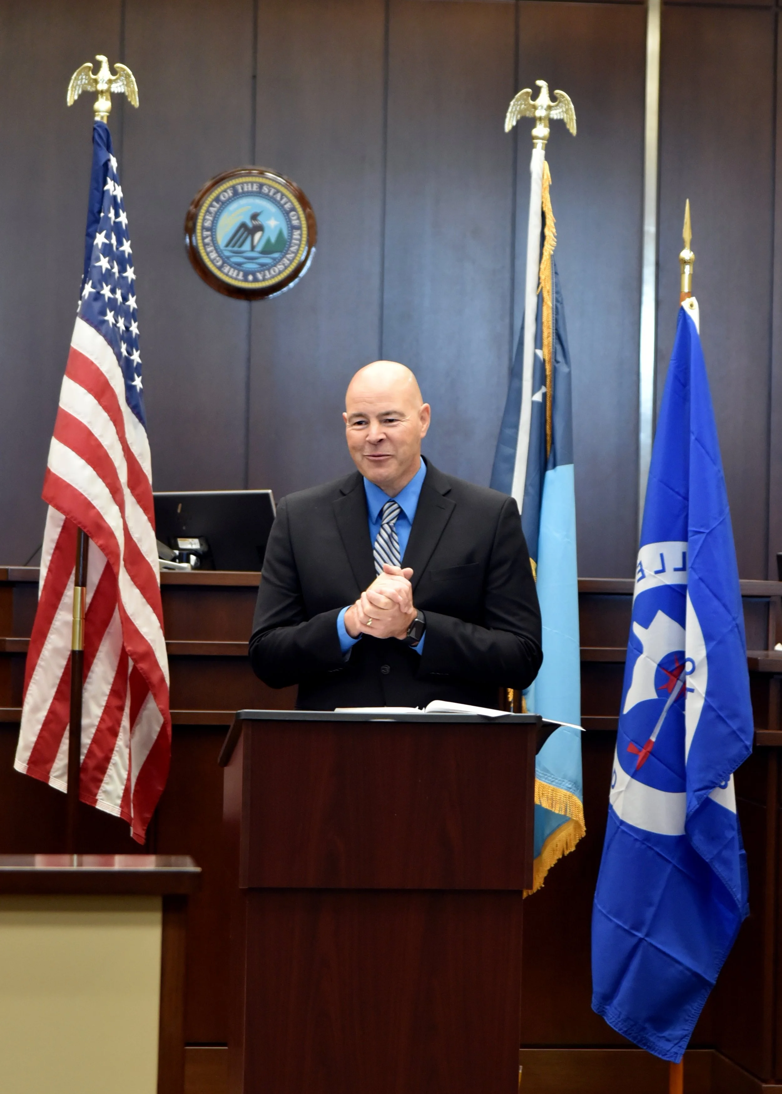 MLBO Flag Pine Cty VIV_3108.jpg