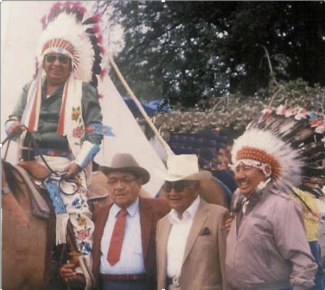 Wewinabi — Art Gahbow April 26, 1935 — April 11, 1991