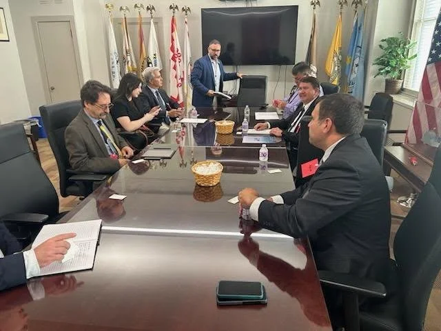 DC Mtg 4.JPG
