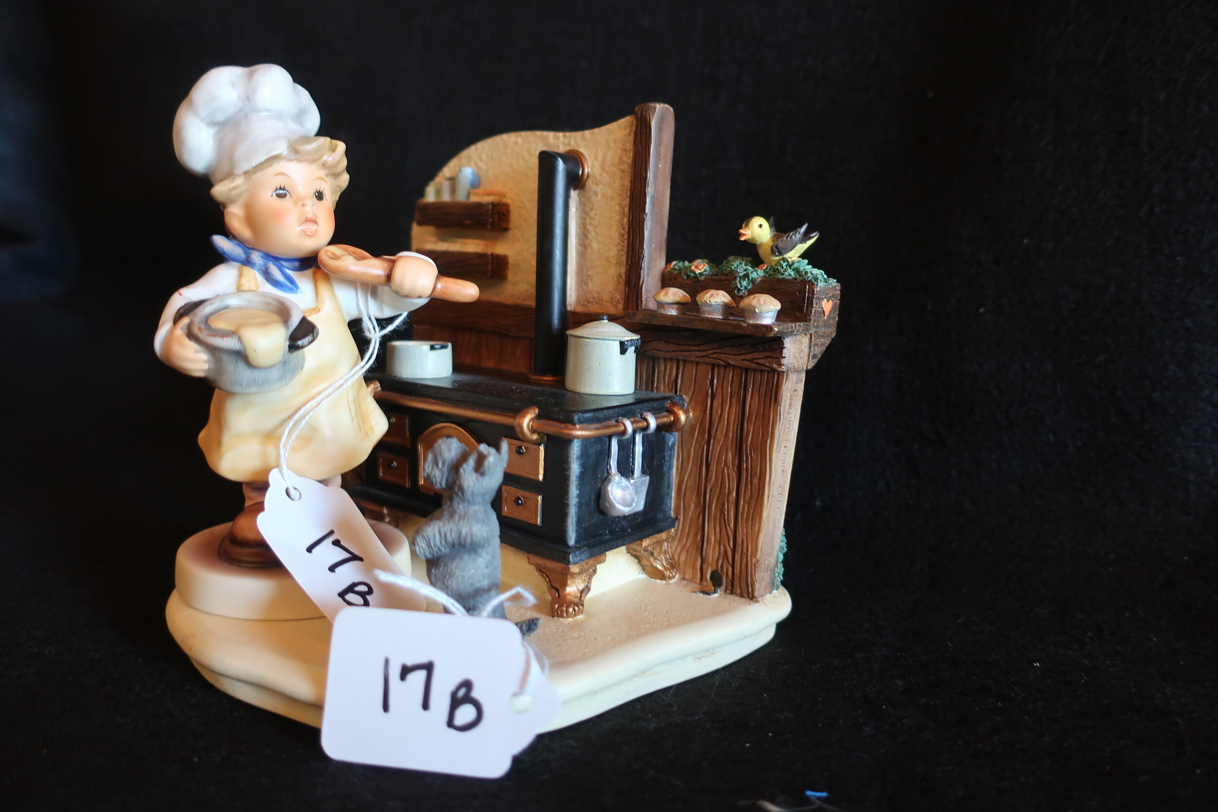 HUMMEL COLLECTIBLE AUCTION! — Muncy &
