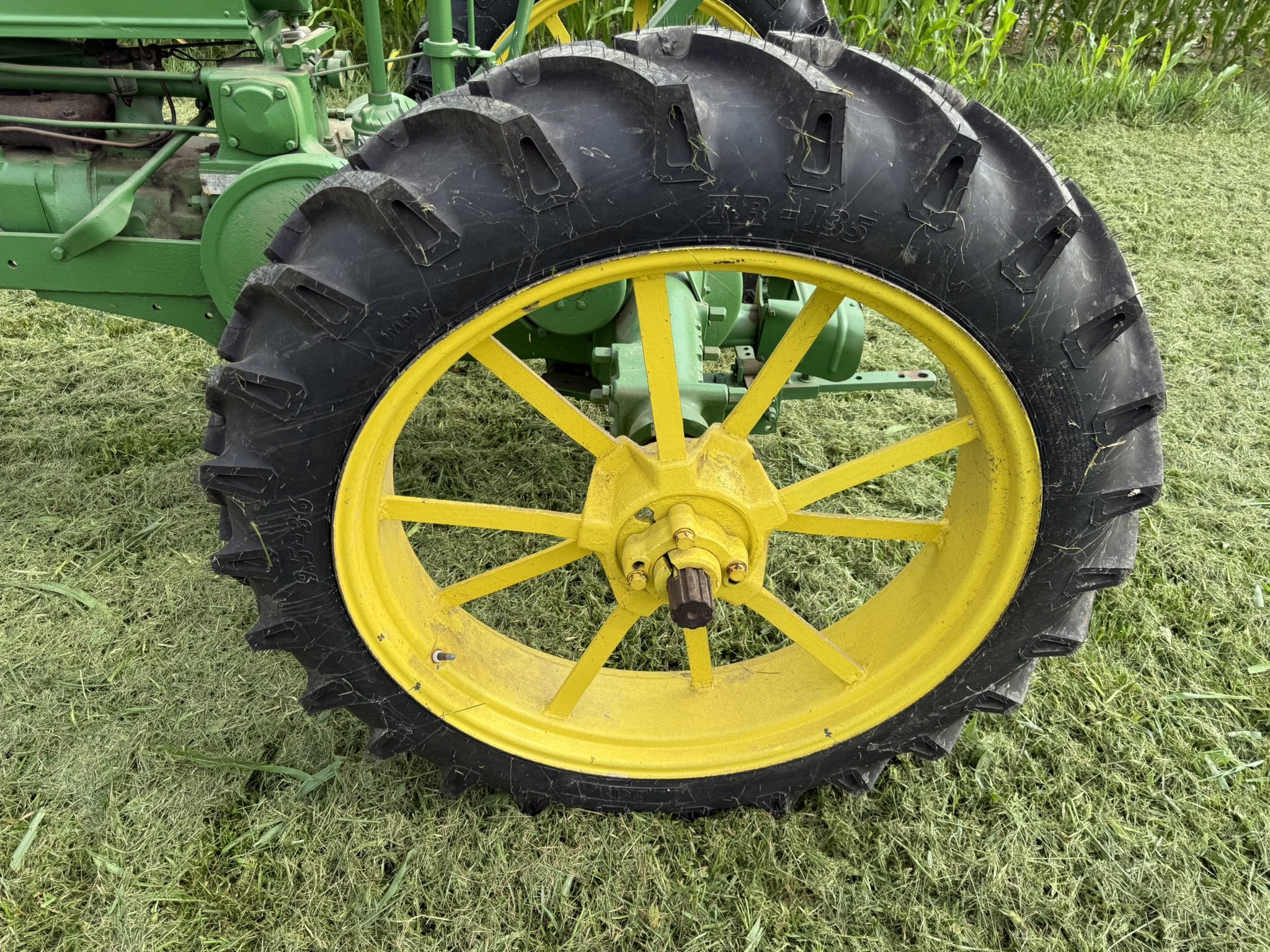 COLLECTOR TRACTORS & EQUIPMENT - SHOP ITEMS — Muncy & Associates